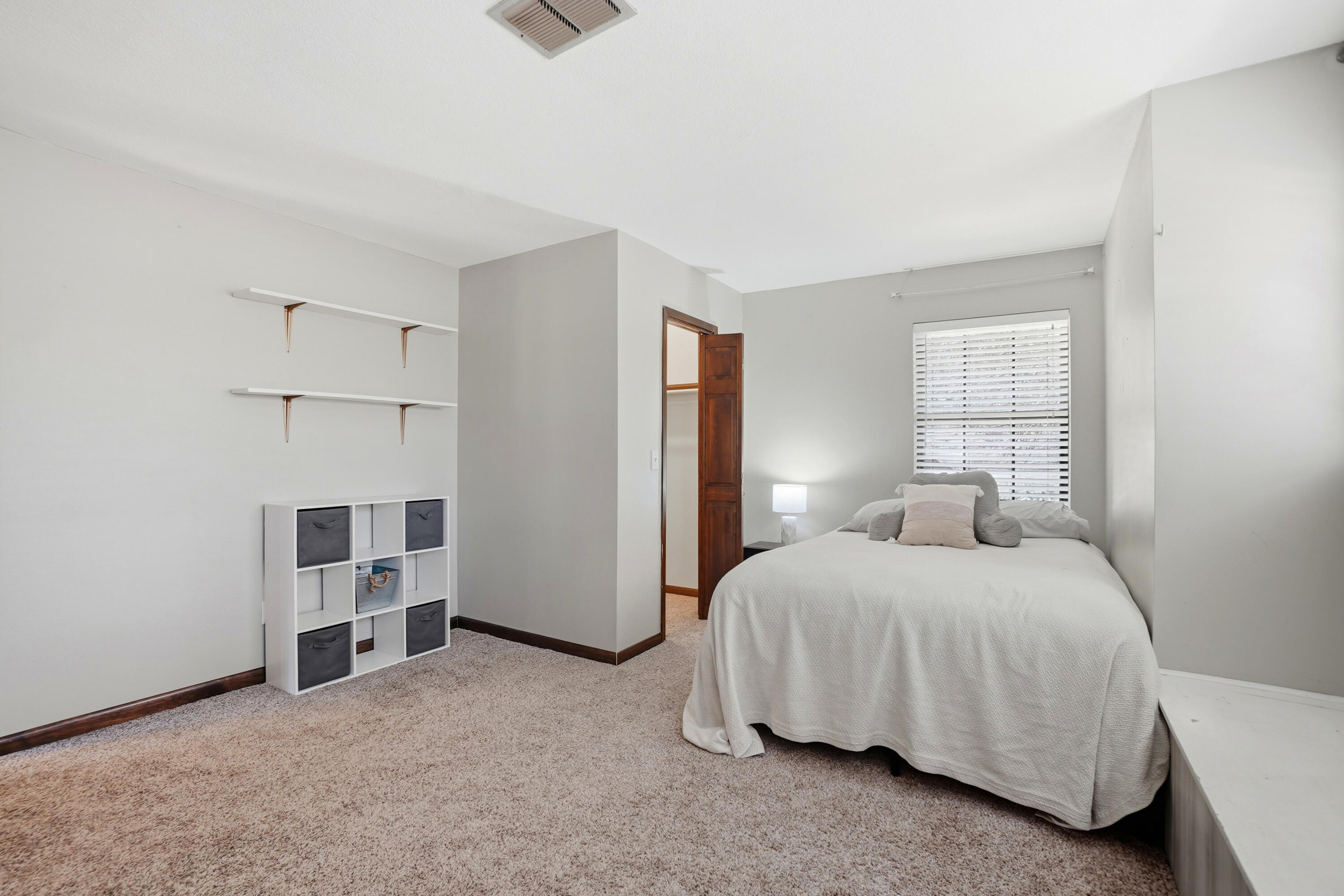 ROCKY BAYOU COUNTRY CLUB ESTATES 1 - Residential