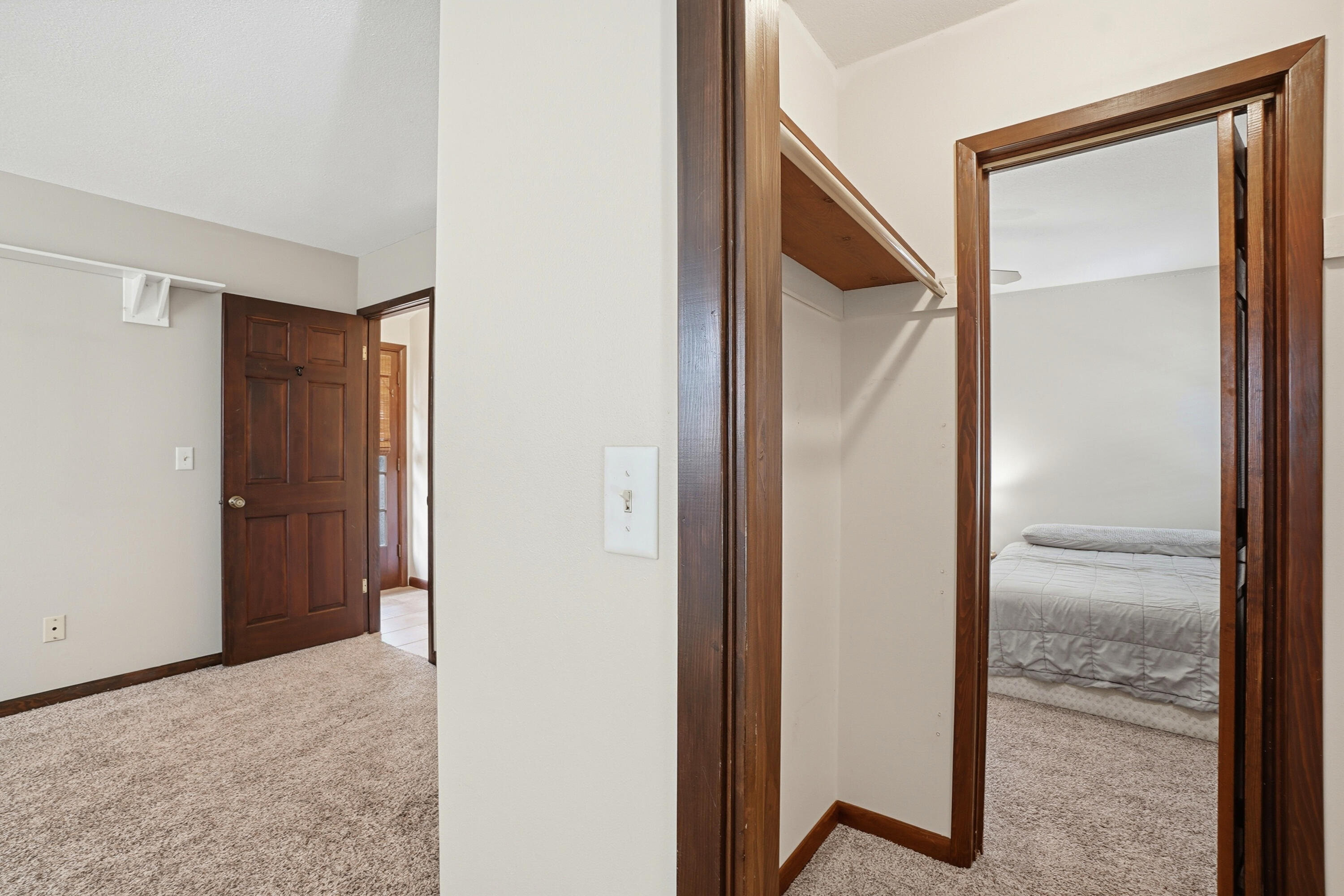 ROCKY BAYOU COUNTRY CLUB ESTATES 1 - Residential