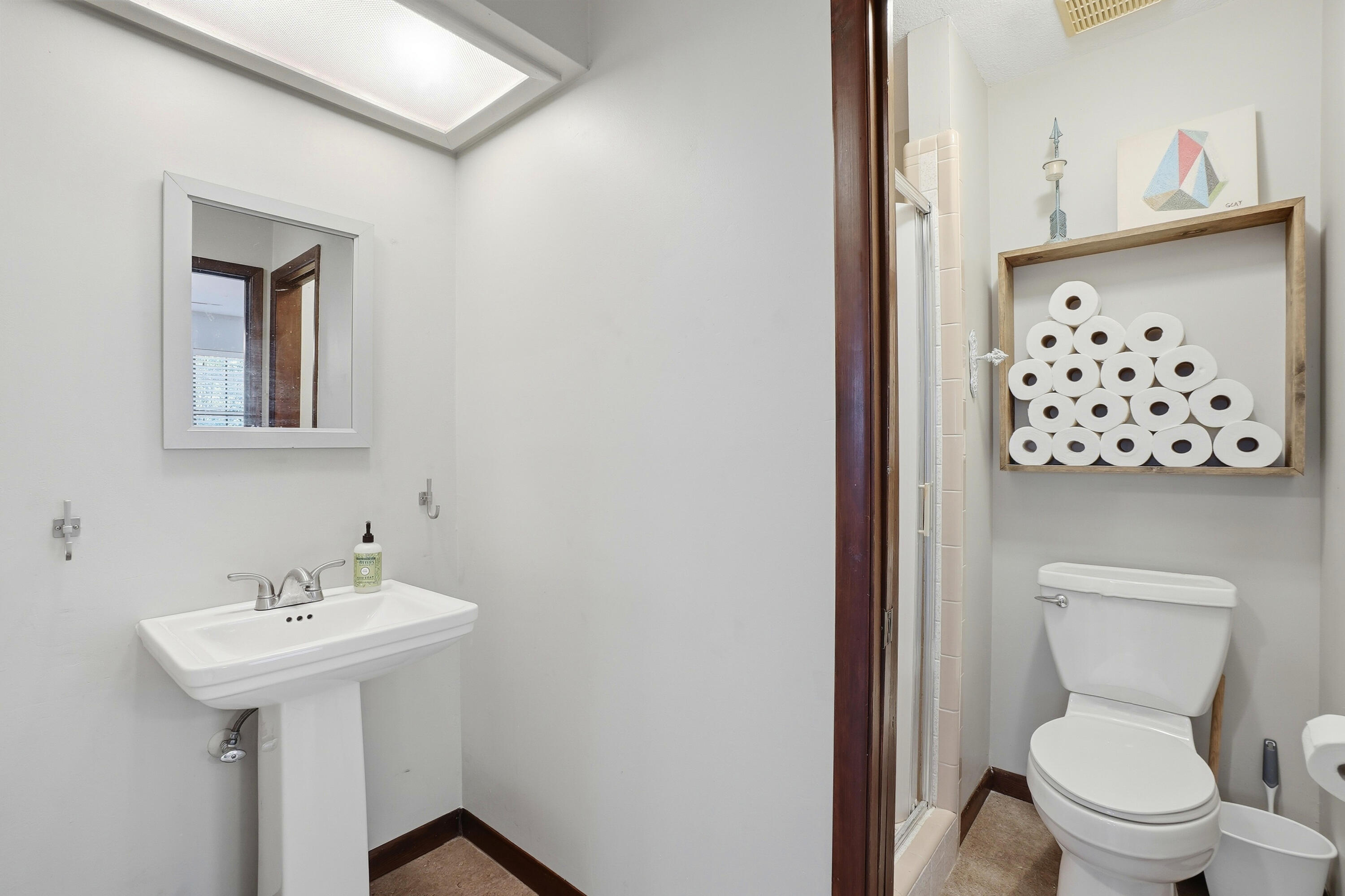 ROCKY BAYOU COUNTRY CLUB ESTATES 1 - Residential