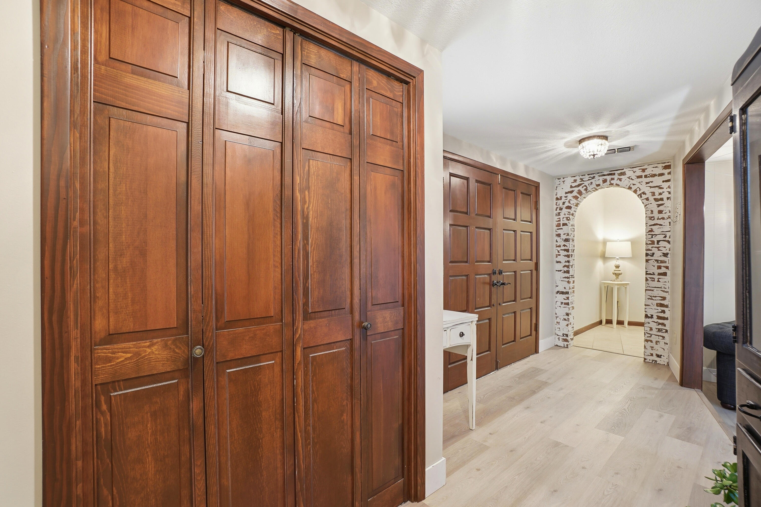 ROCKY BAYOU COUNTRY CLUB ESTATES 1 - Residential