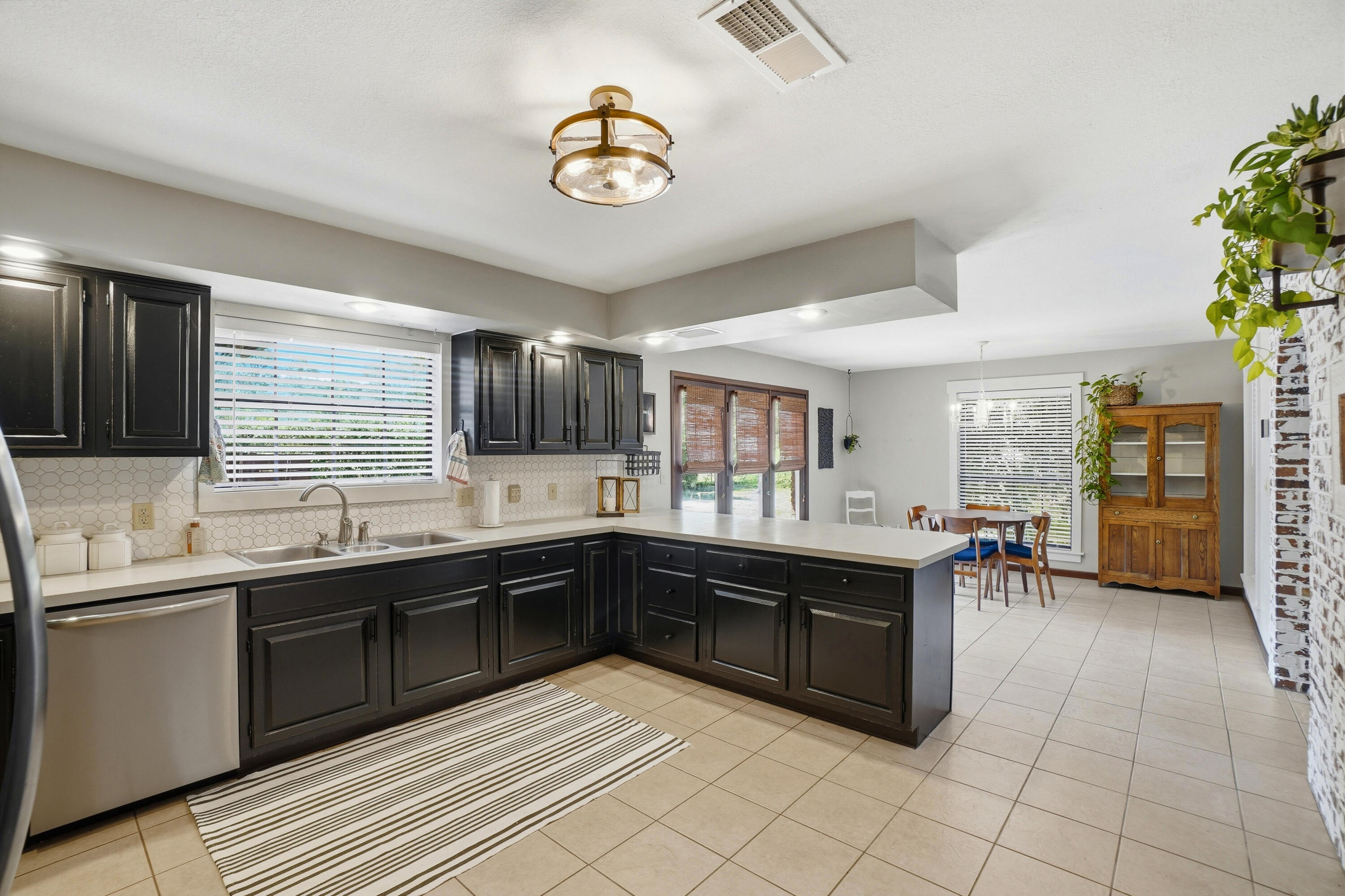 ROCKY BAYOU COUNTRY CLUB ESTATES 1 - Residential