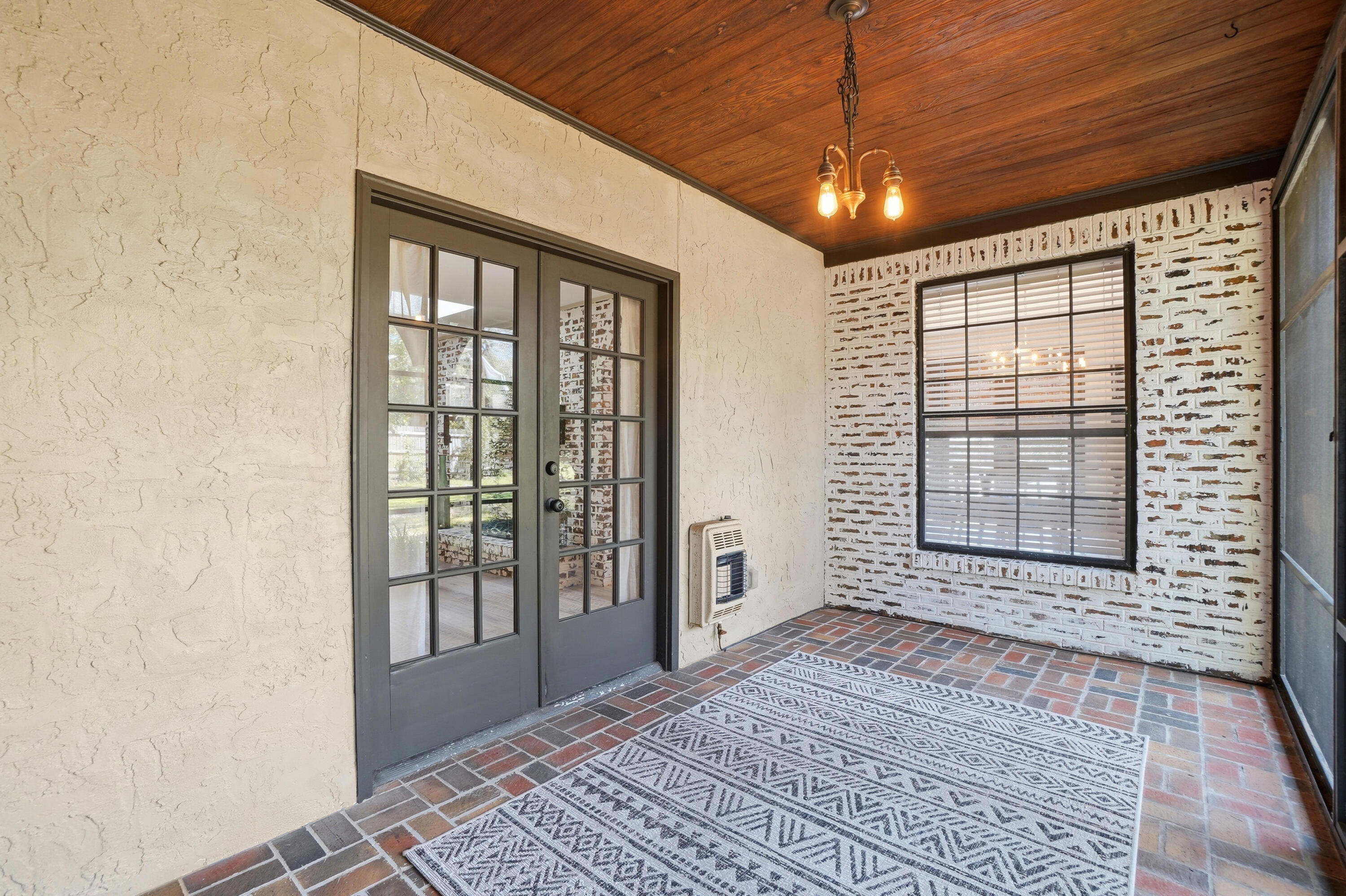 ROCKY BAYOU COUNTRY CLUB ESTATES 1 - Residential