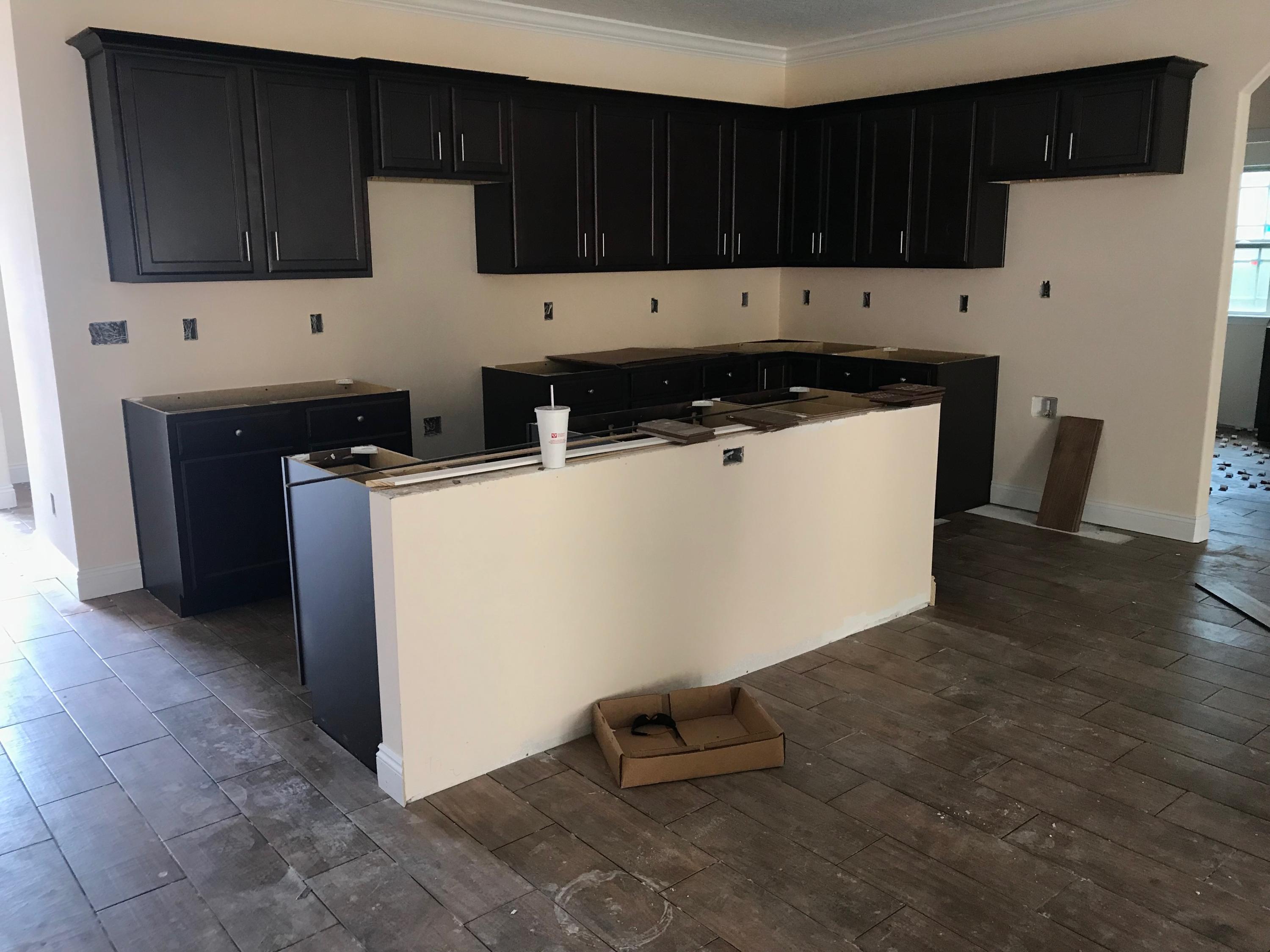 800 Dawes Road - Residential