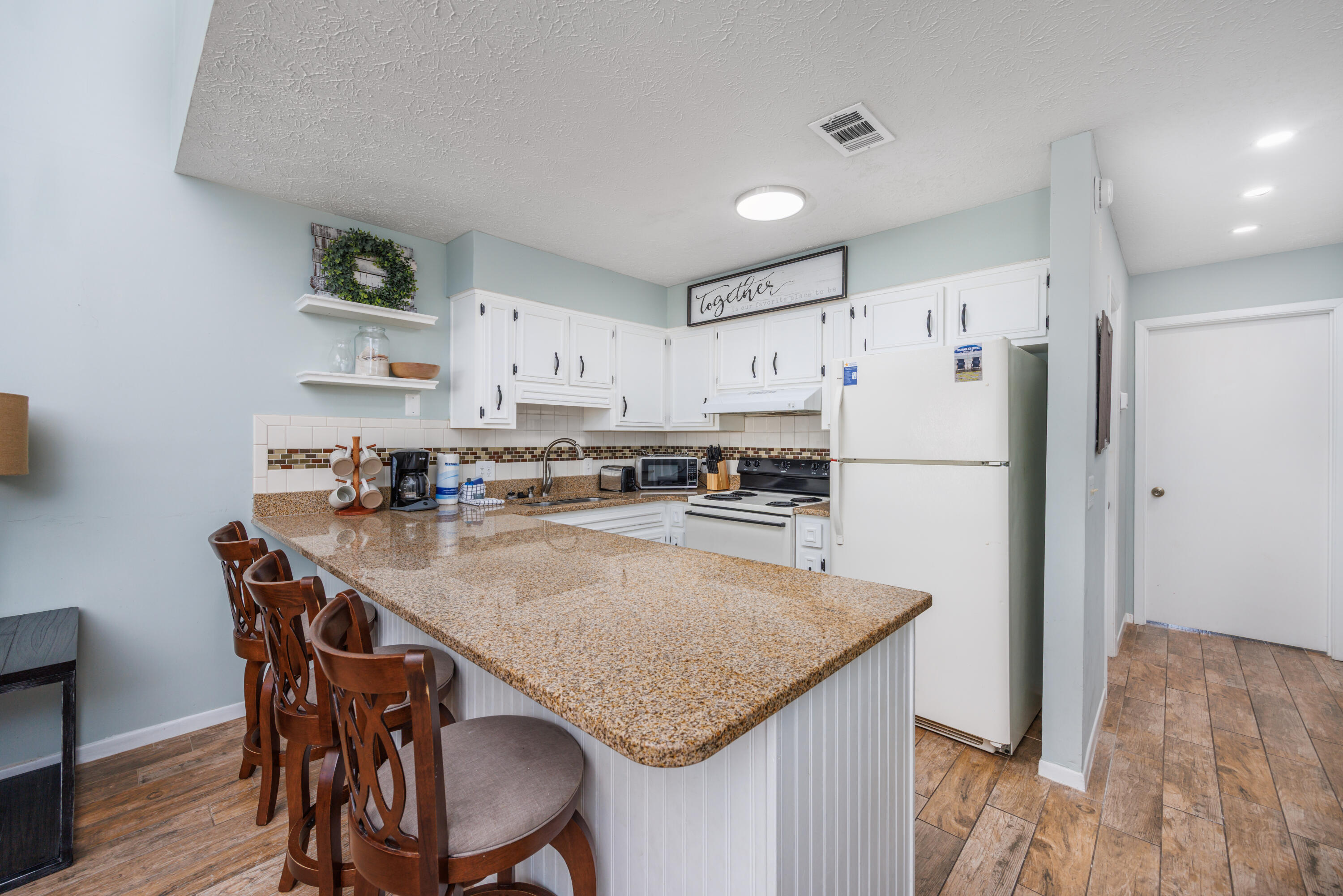 SOUTHWIND I - Residential