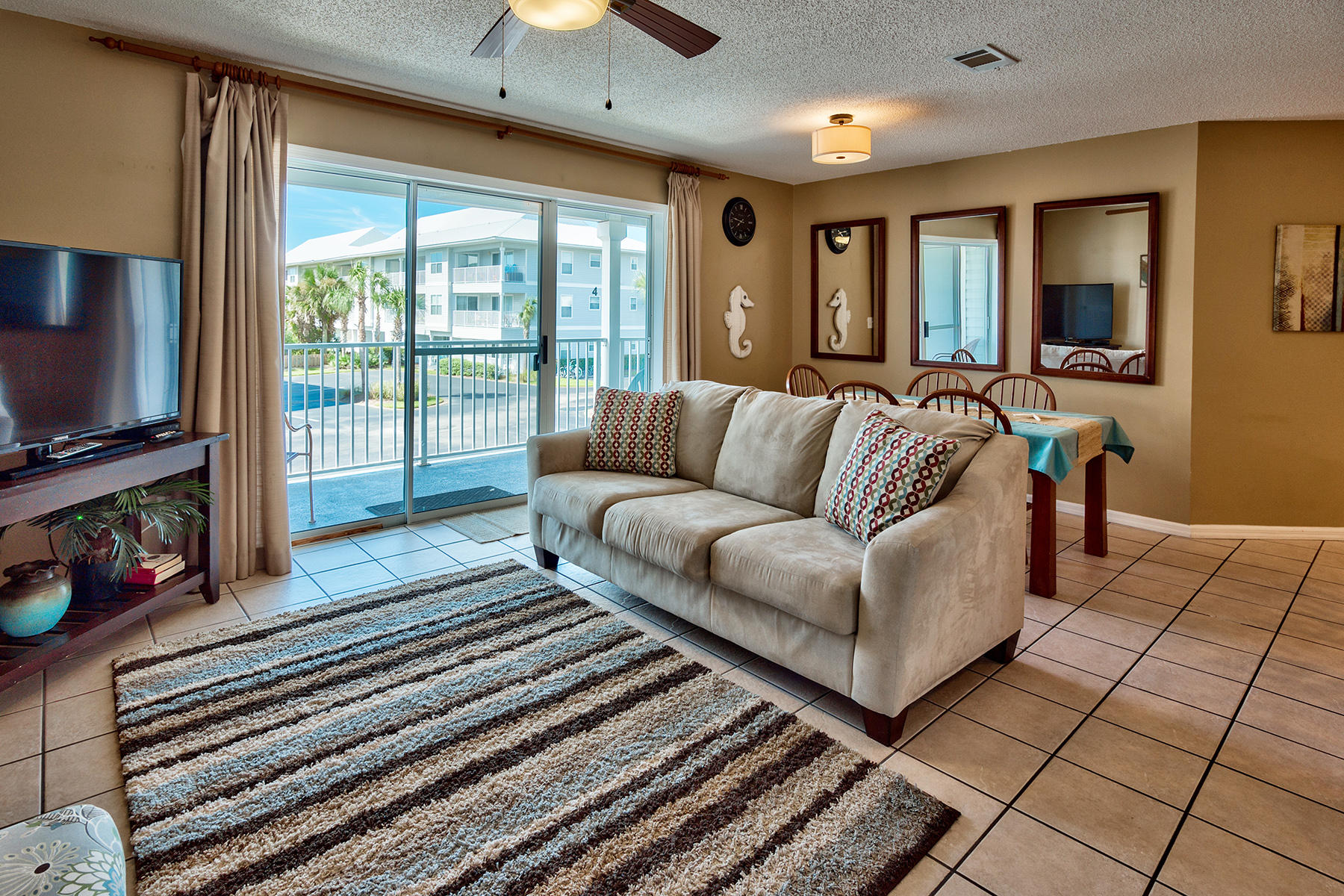 BEACHSIDE VILLAS CONDO - Residential