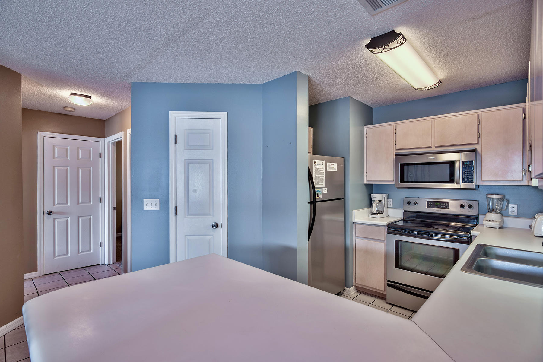 BEACHSIDE VILLAS CONDO - Residential