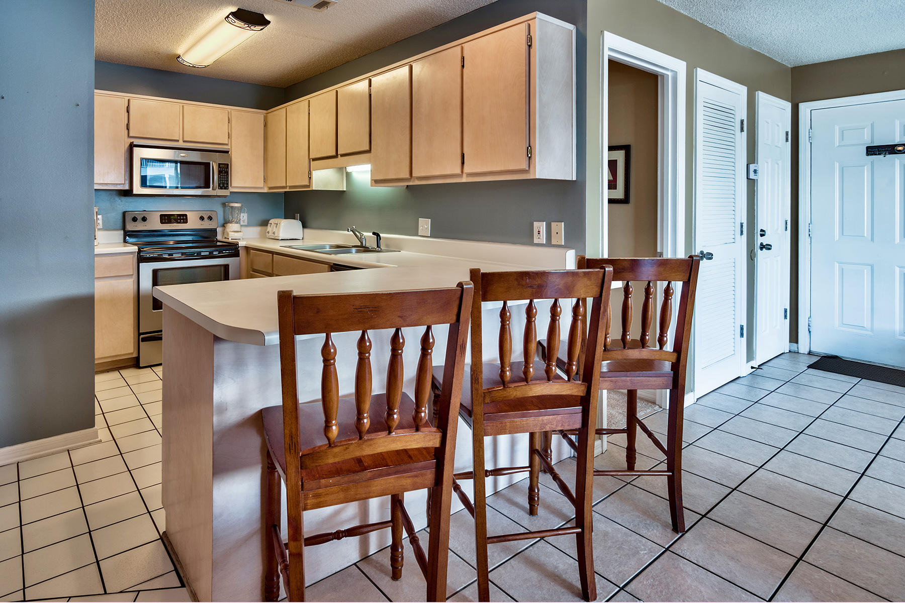 BEACHSIDE VILLAS CONDO - Residential