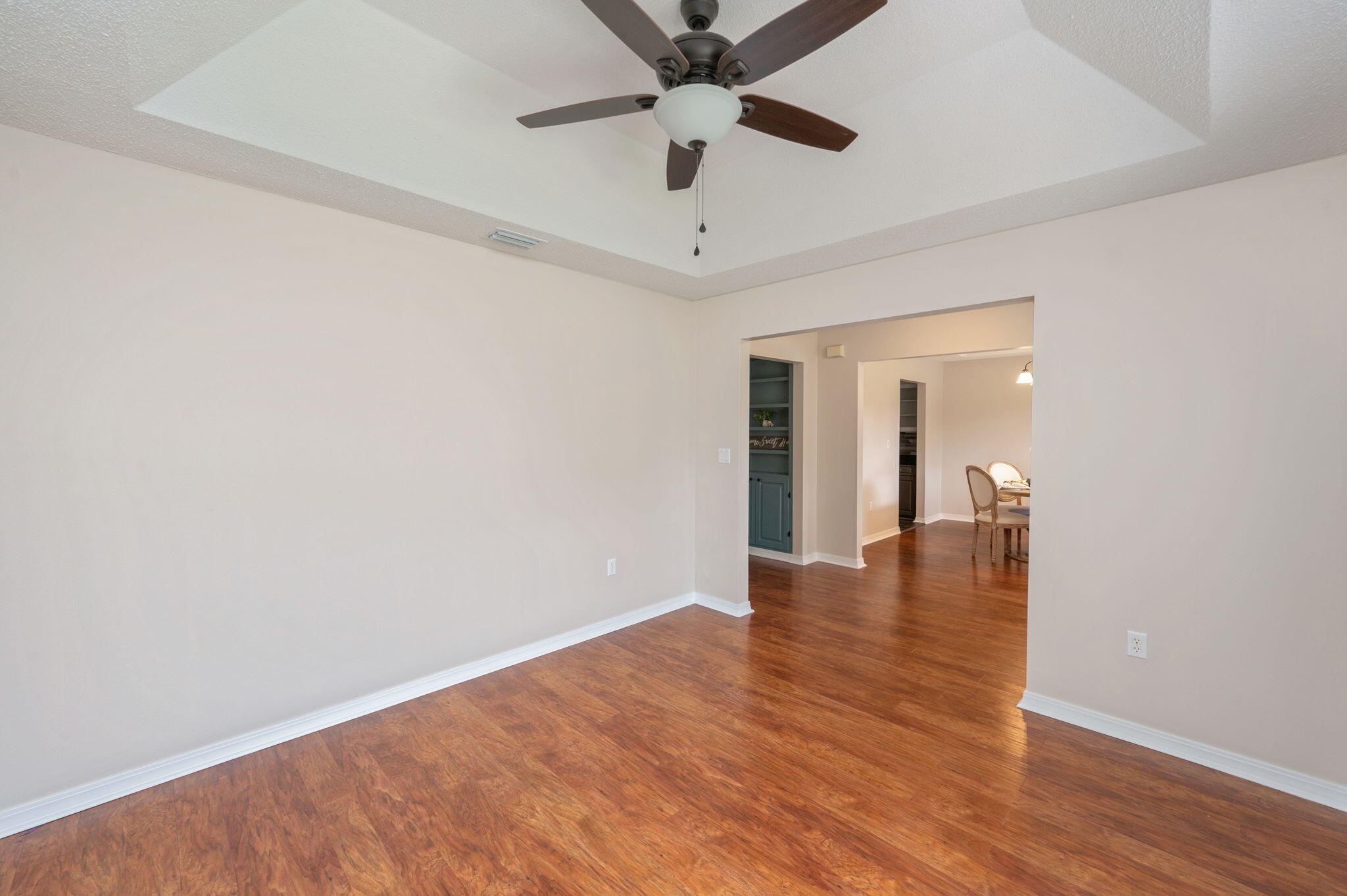 COUNTRY CLUB ESTATES 1 OF CRESTVIEW - Residential