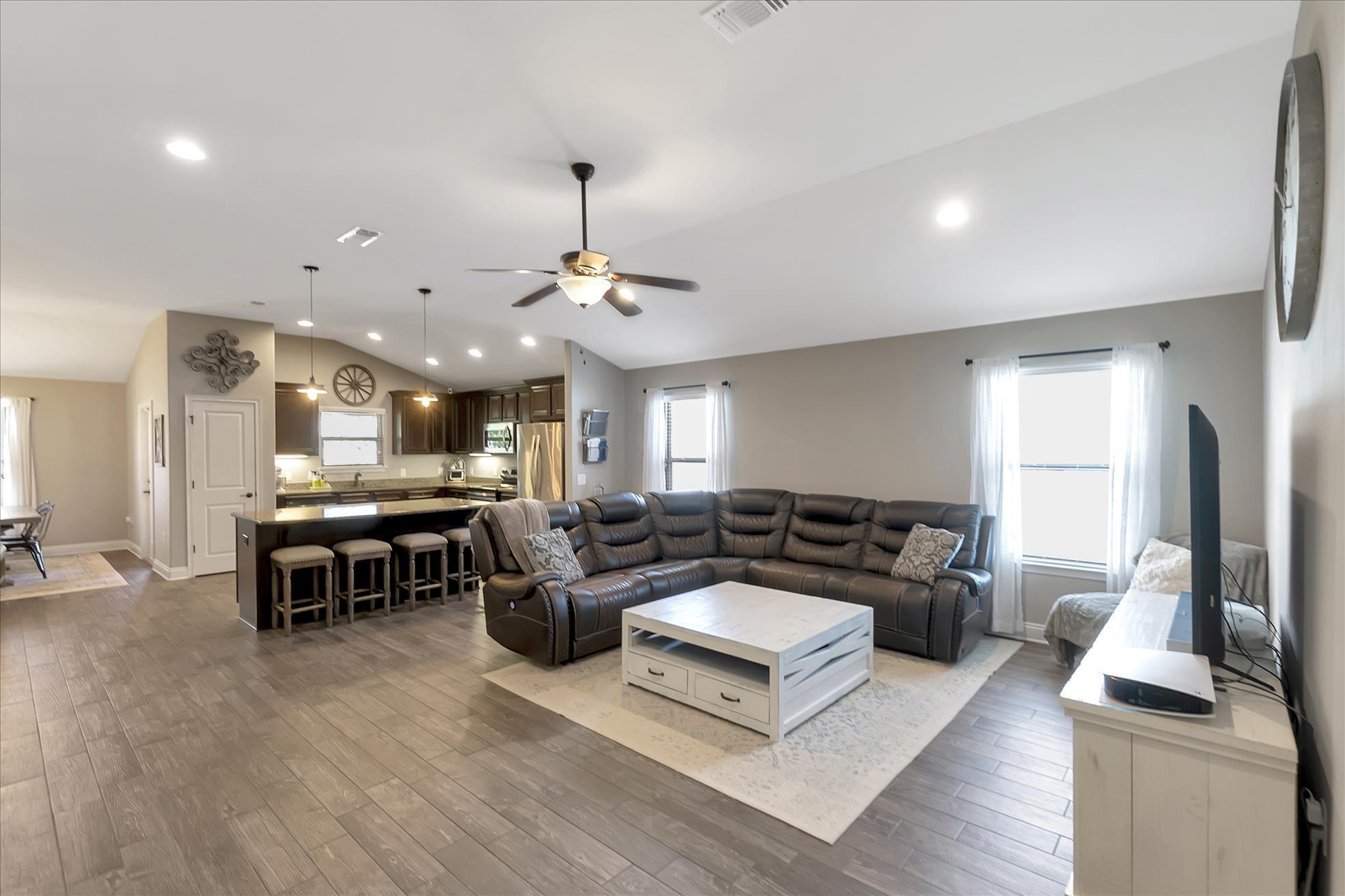 NAVARRE S/D - Residential