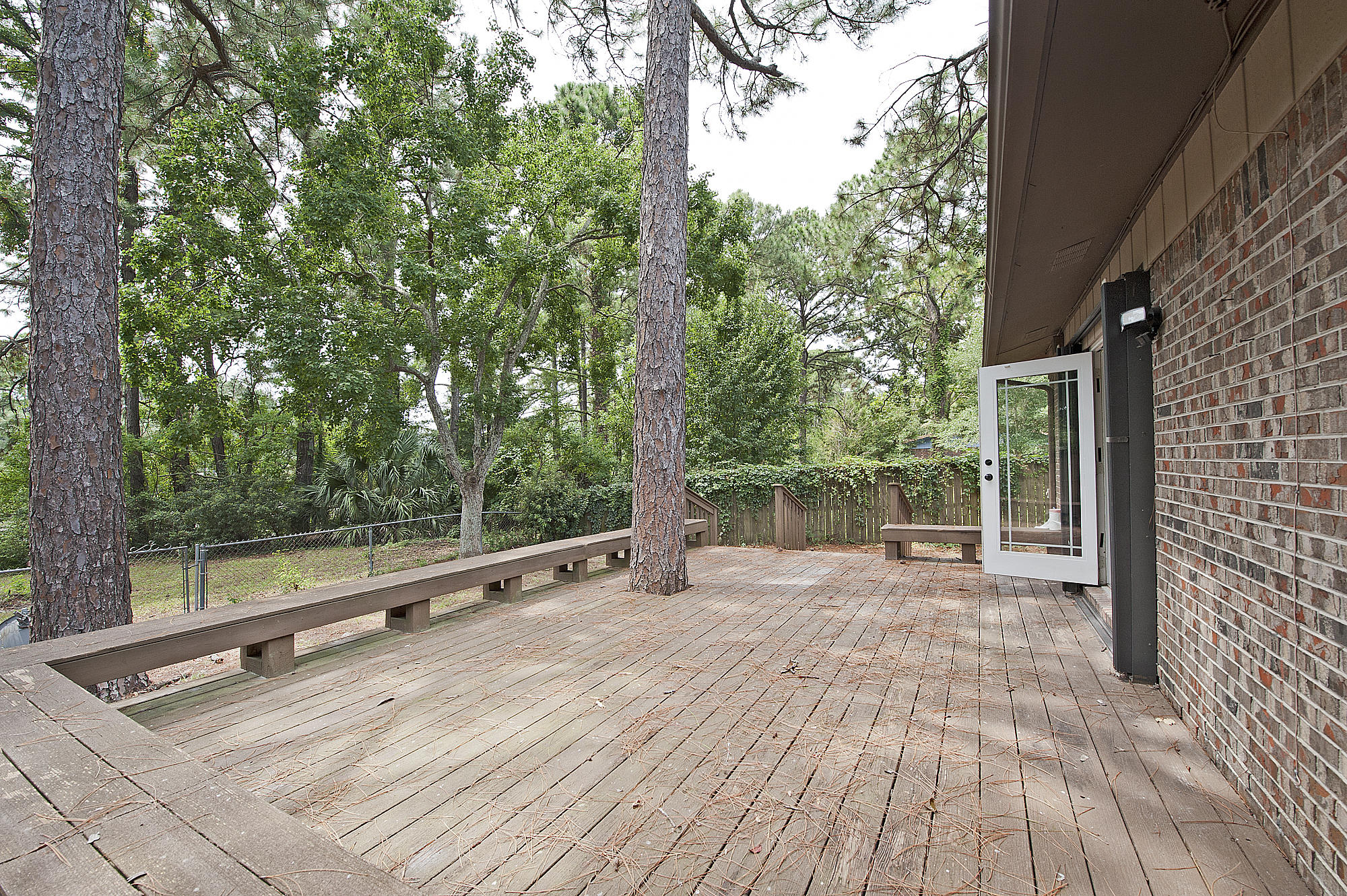 BERKSHIRE WOODS - Residential