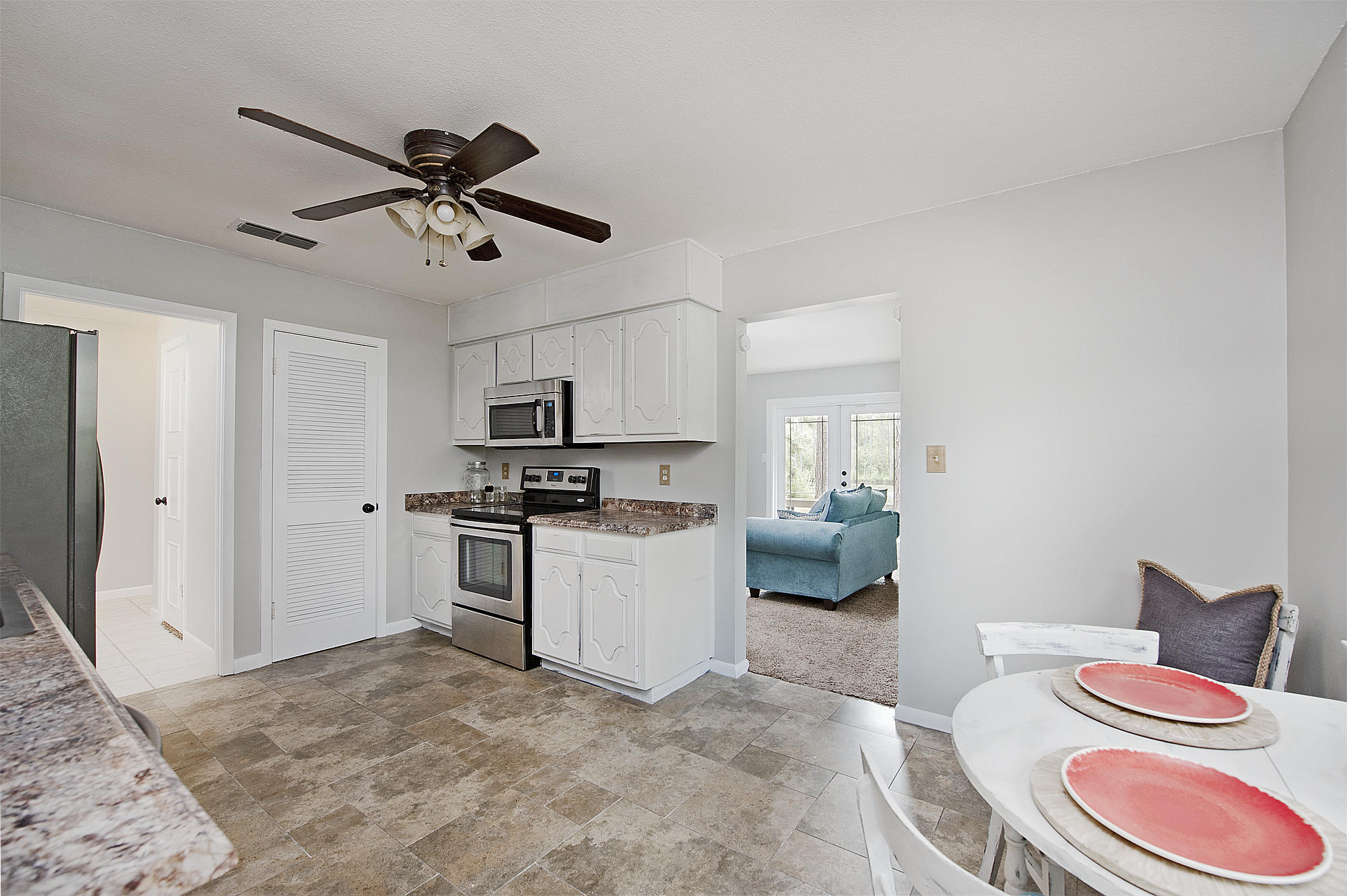 BERKSHIRE WOODS - Residential