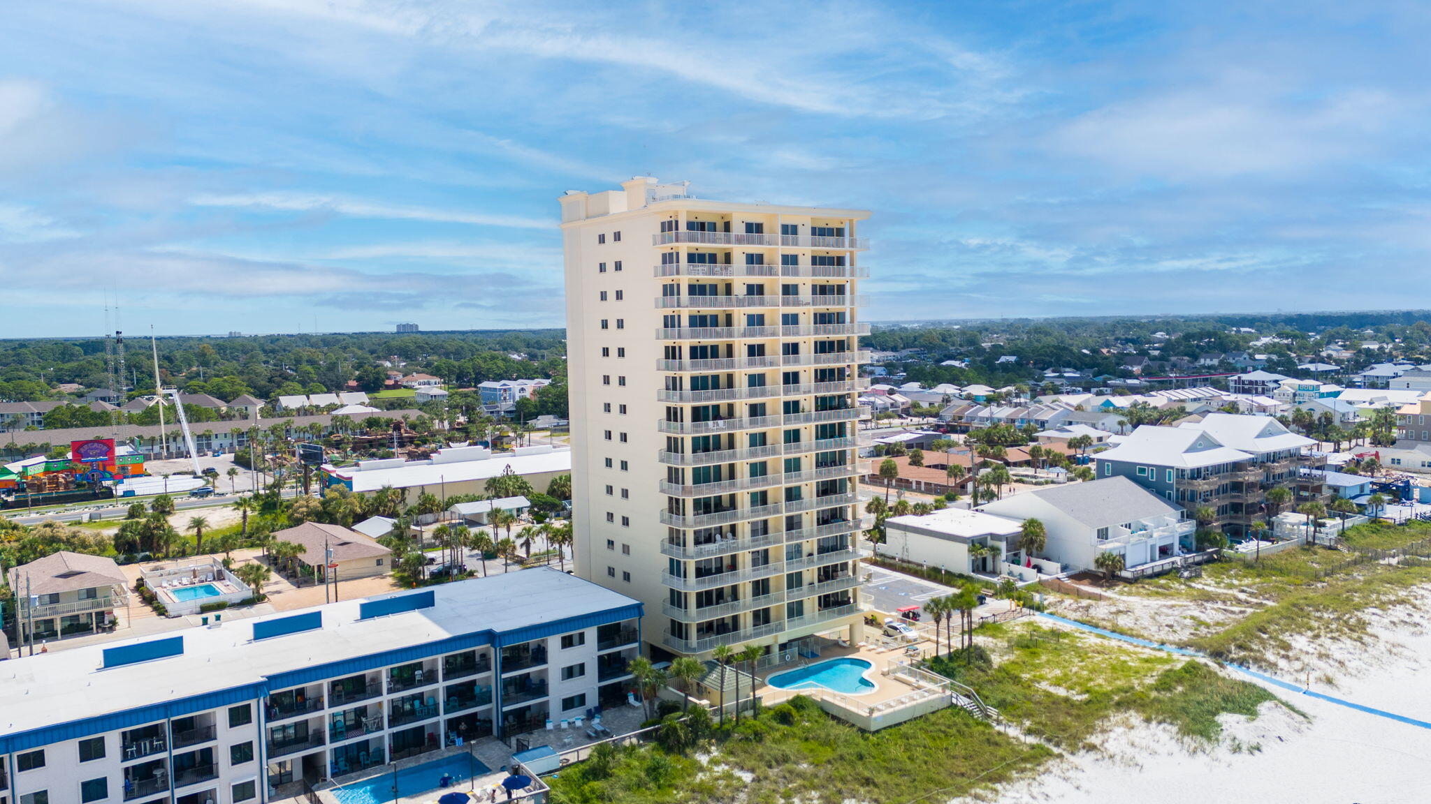 Grande Surf Club Condo - Residential