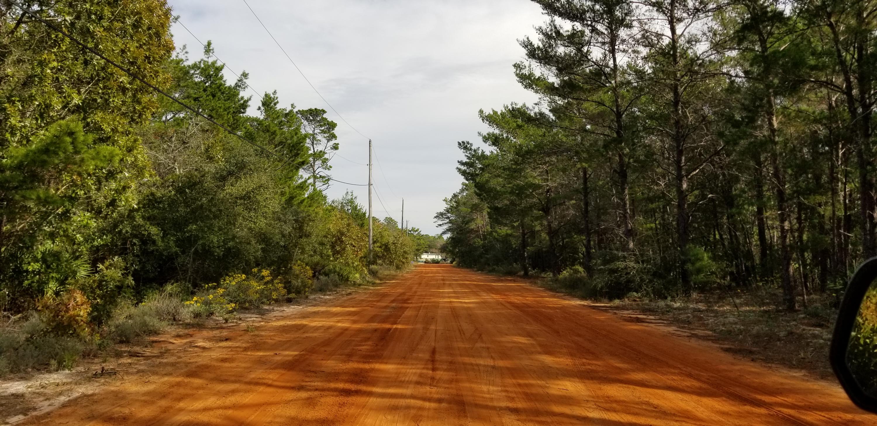 Com Ne Cor Sec Th S 89* W 300 Ft. Th 2*W685.58 Ft. Th S 89*W 154.5 Ft. Th S 563.42 To N R/W South - Land