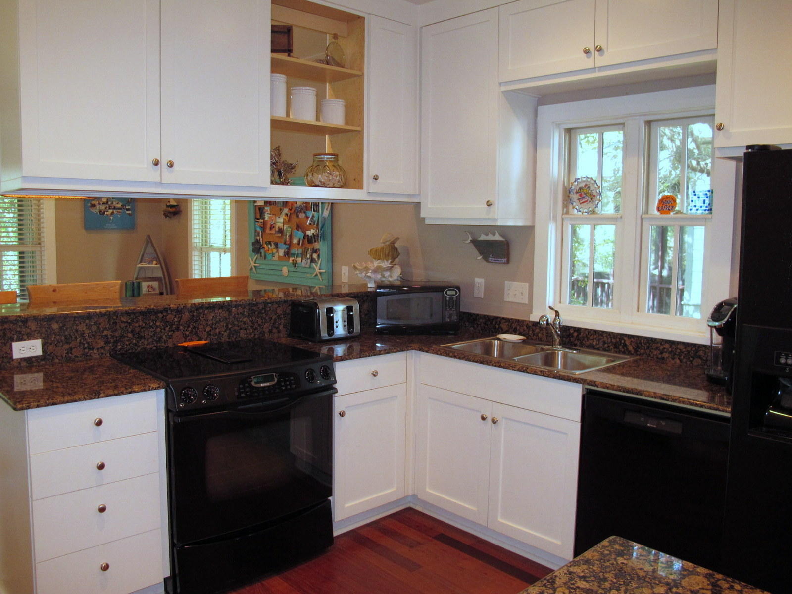 MAGNOLIA COTTAGES - Residential