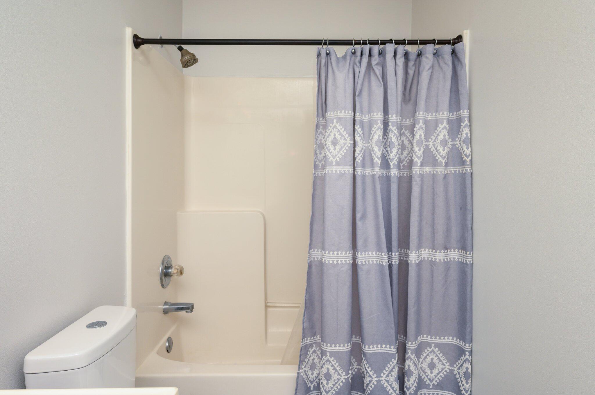 OLD BETHEL ESTATES PH I - Residential