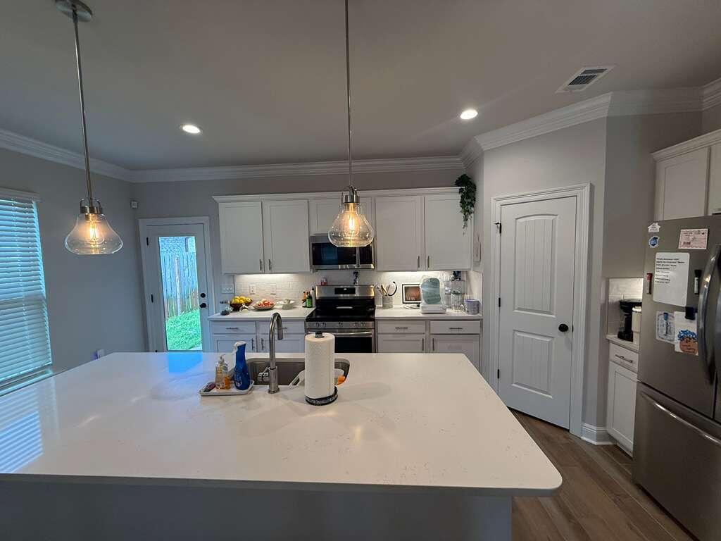 HAMMOCK BAY - MOONSWEPT - Residential Lease