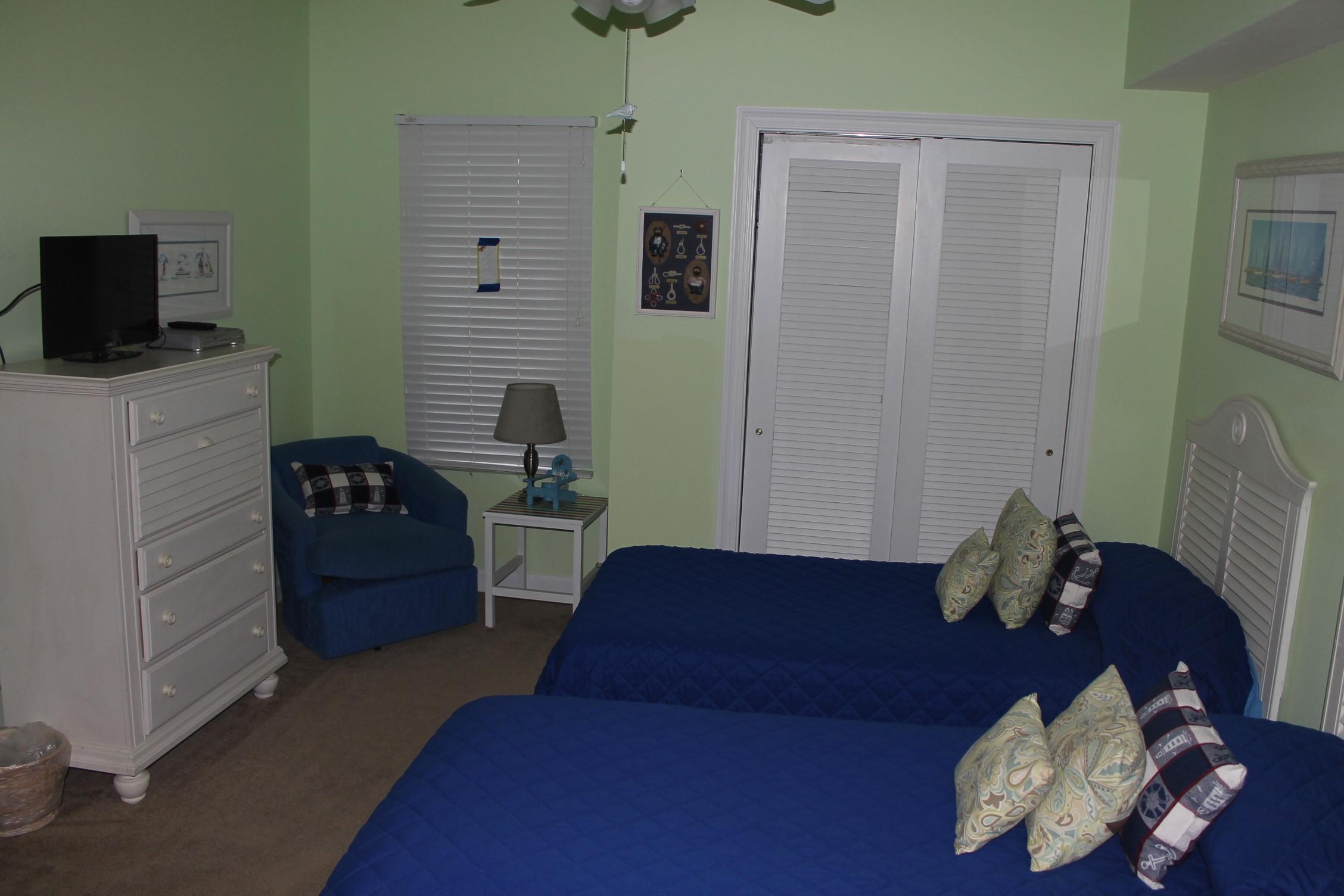 STERLING SHORES - Residential