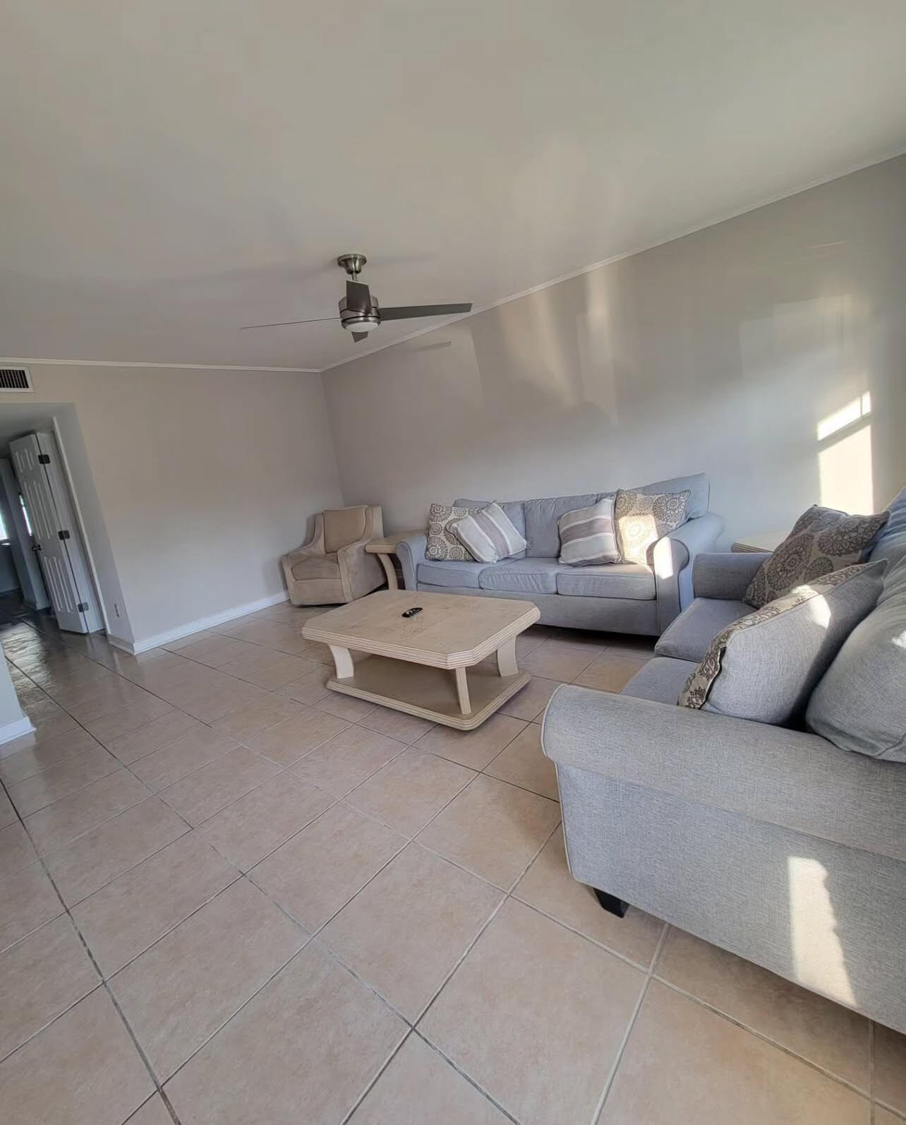 PORT DIXIE - Residential Lease