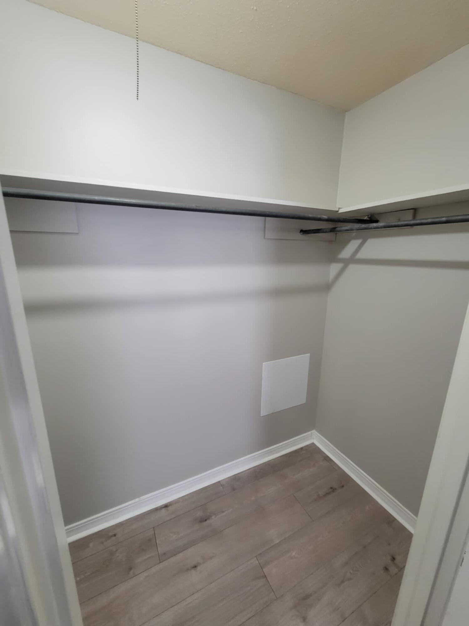 PORT DIXIE - Residential Lease