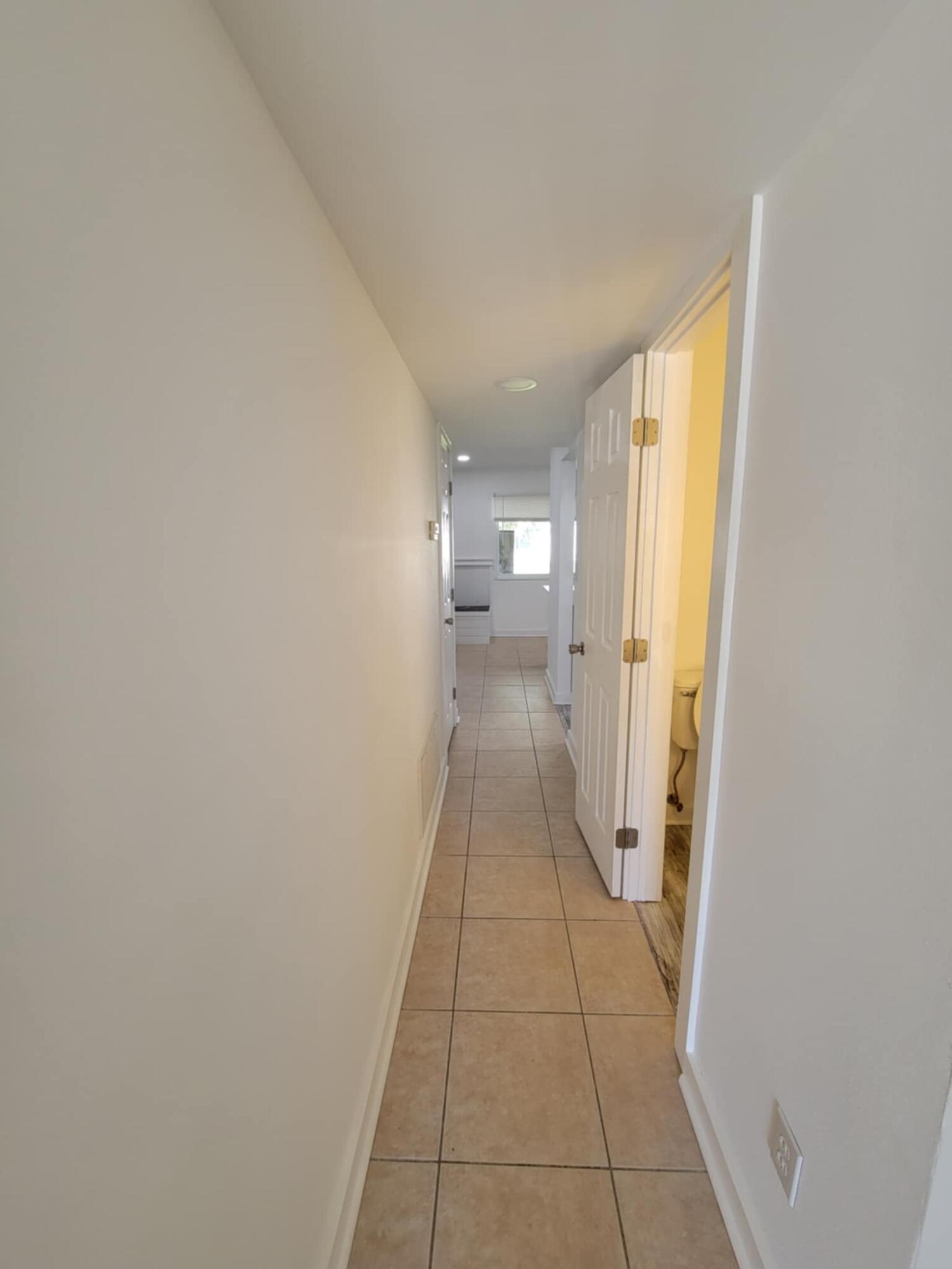PORT DIXIE - Residential Lease