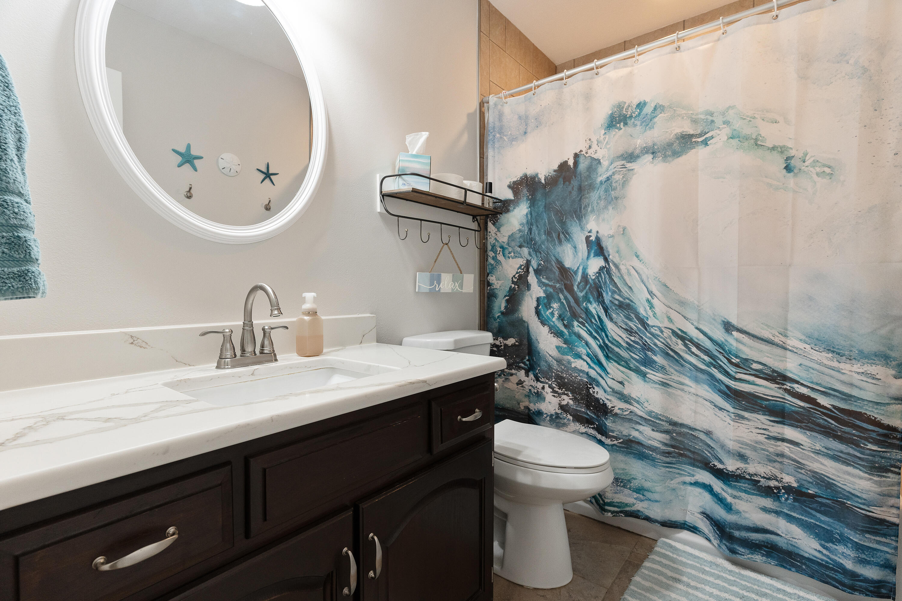 HOLLEY BY THE SEA - Residential