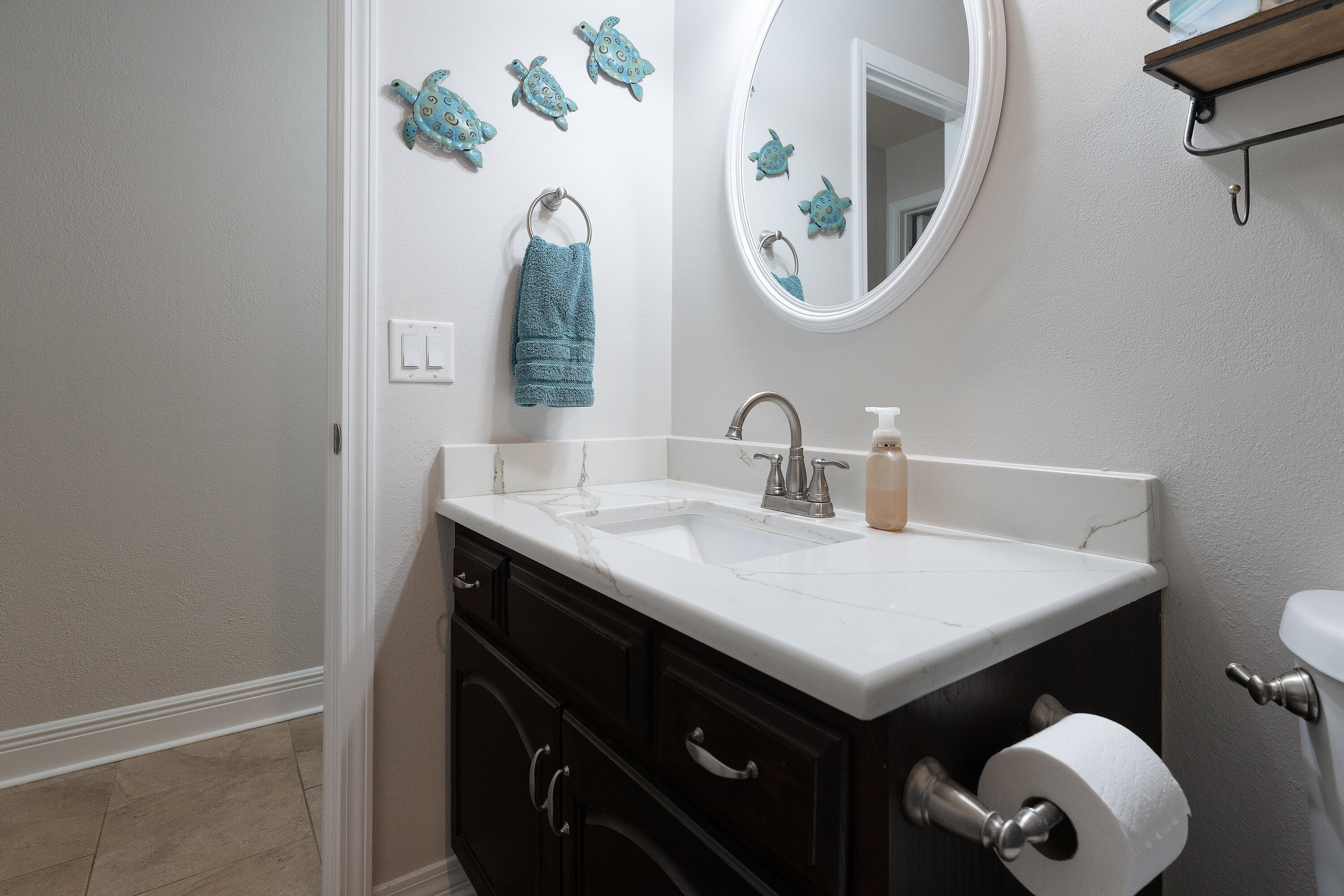 HOLLEY BY THE SEA - Residential