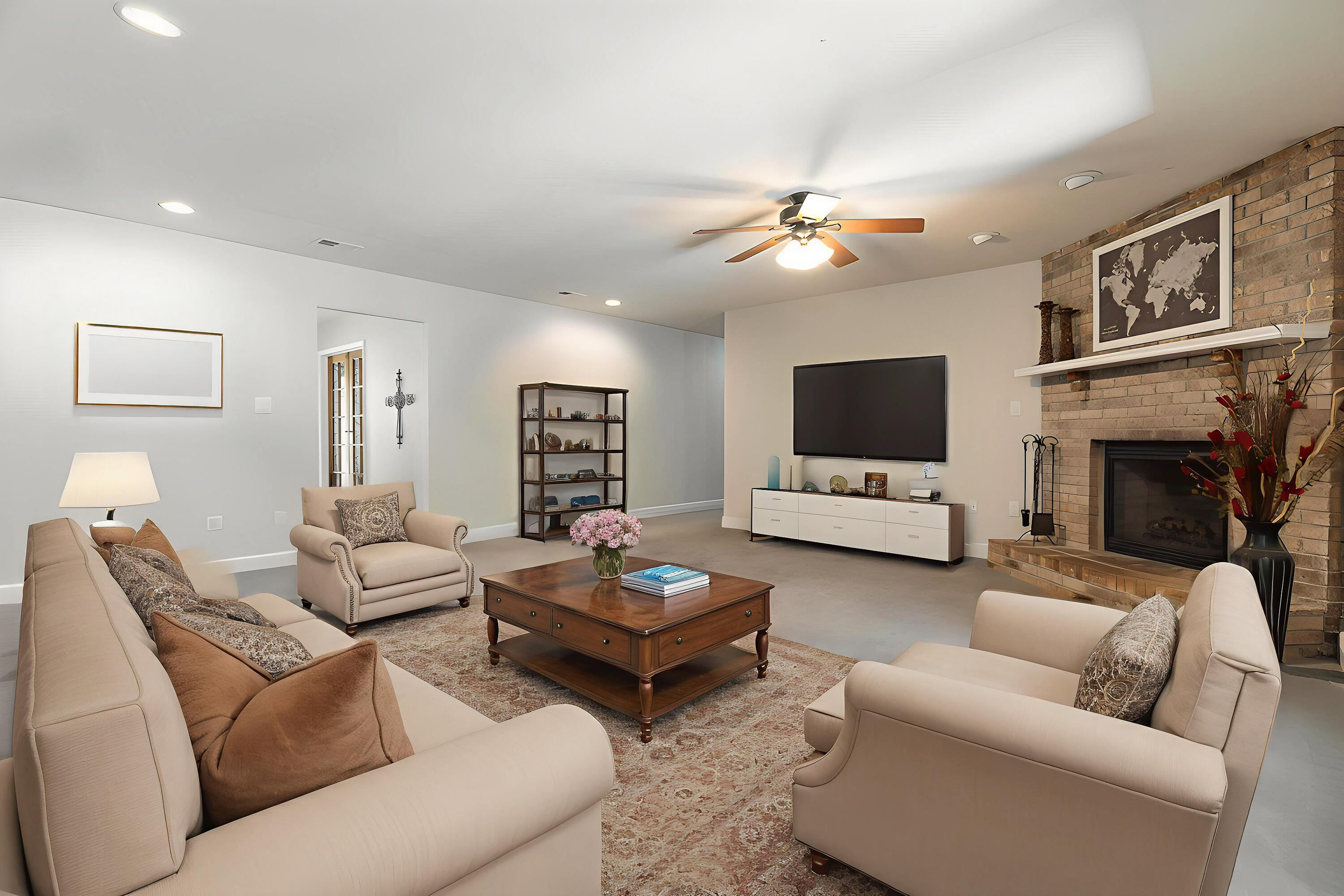 HOLLEY BY THE SEA - Residential