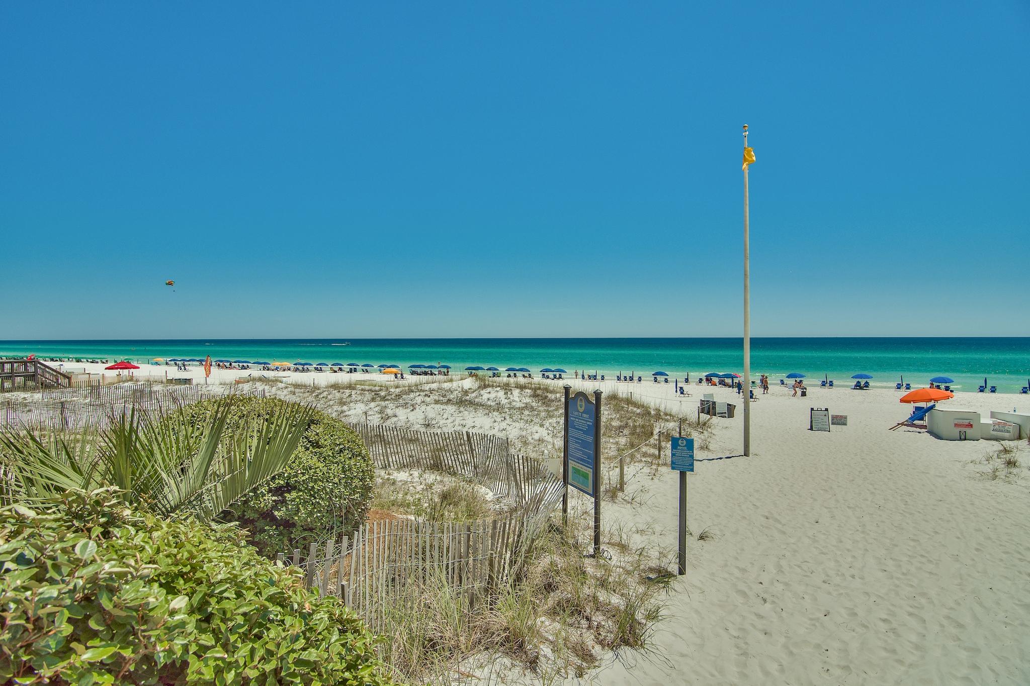 VILLAGES OF CRYSTAL BEACH - Residential