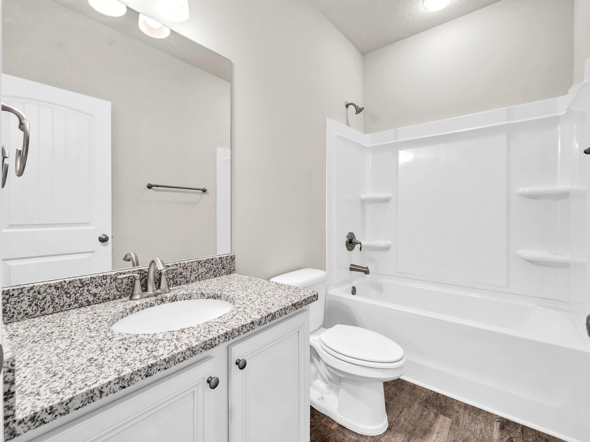 STONEGATE - Residential