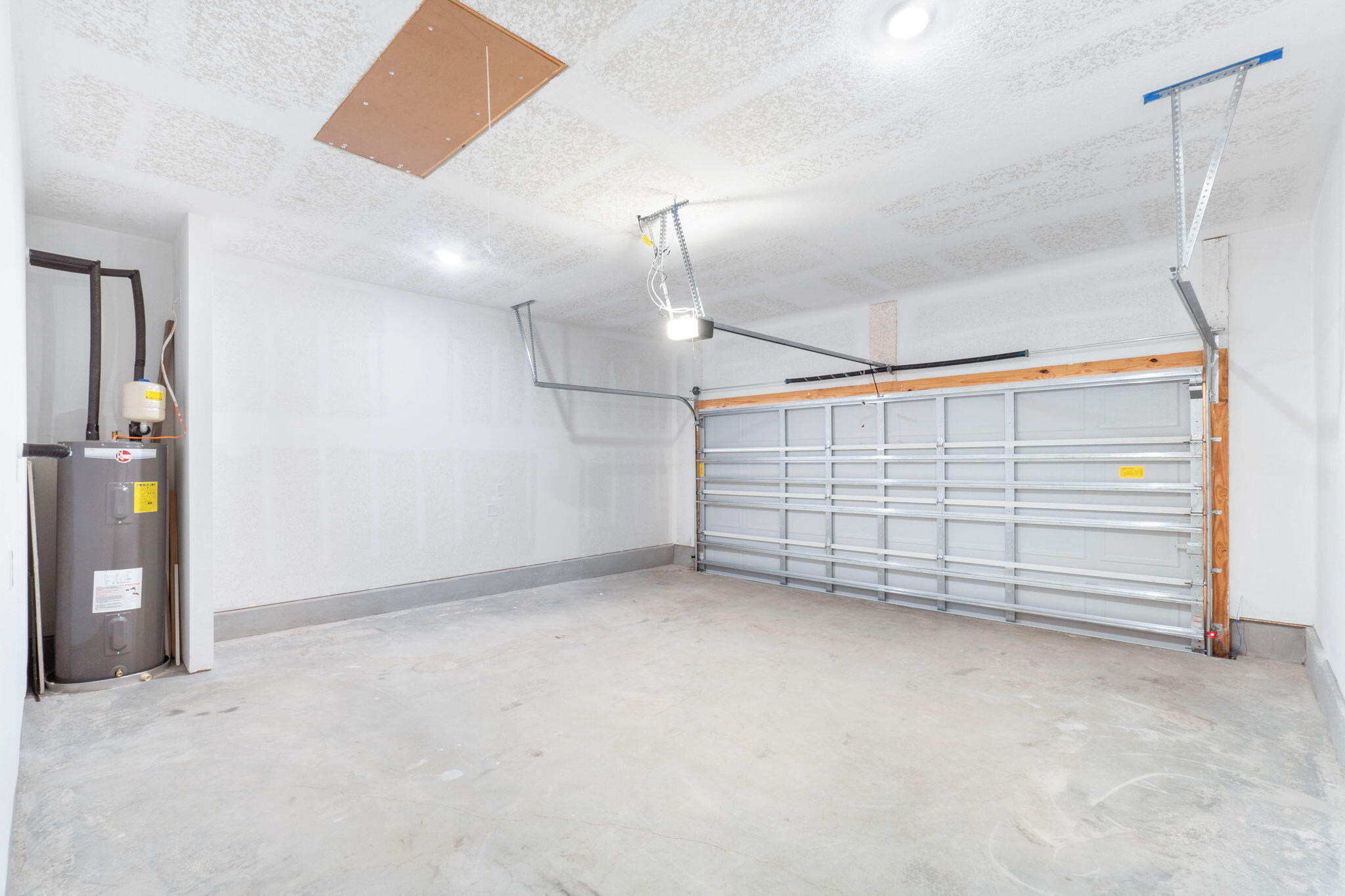 SHOAL RIVER LANDING PHASE 1 - Residential Lease