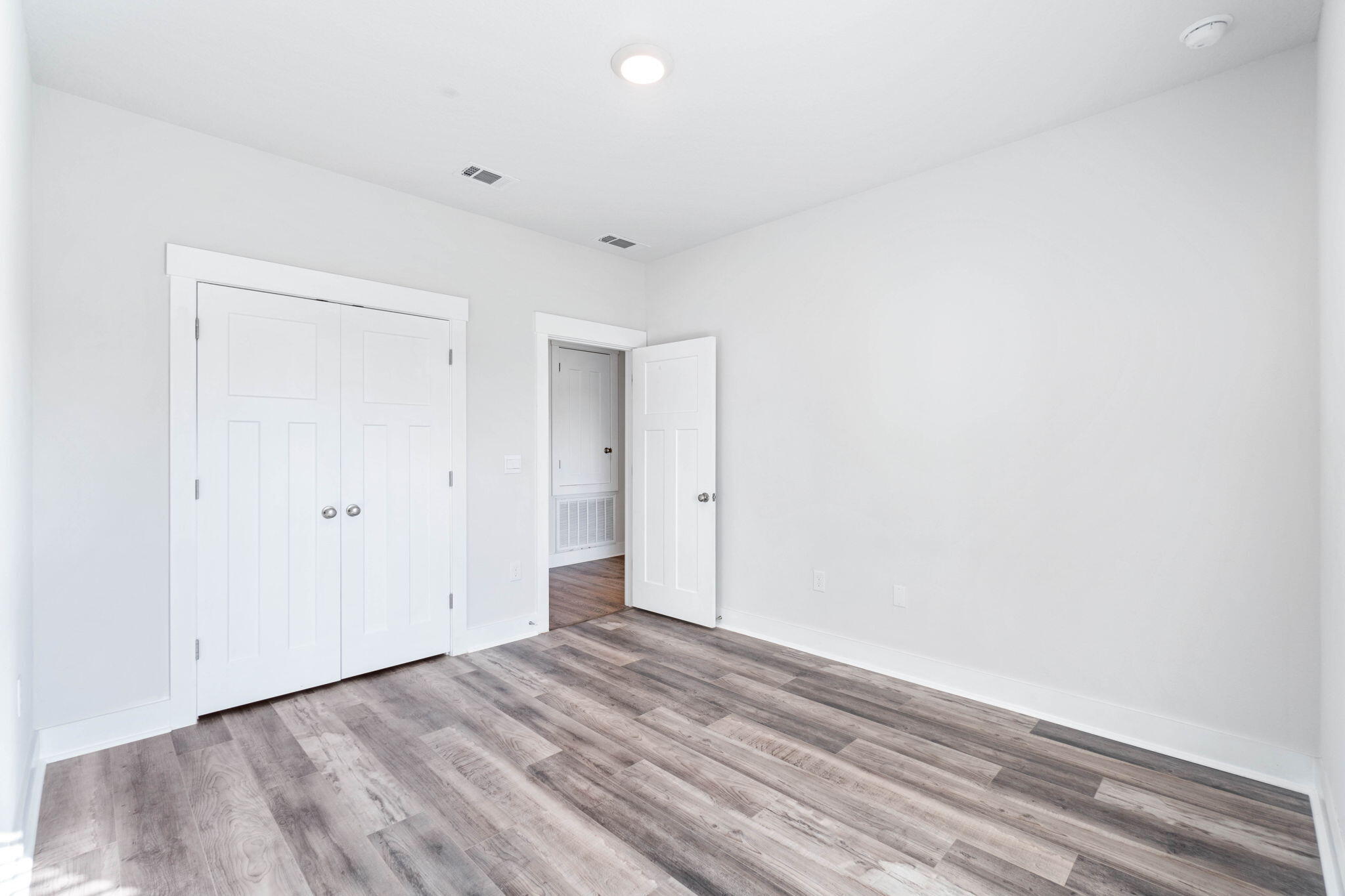 SHOAL RIVER LANDING PHASE 1 - Residential Lease