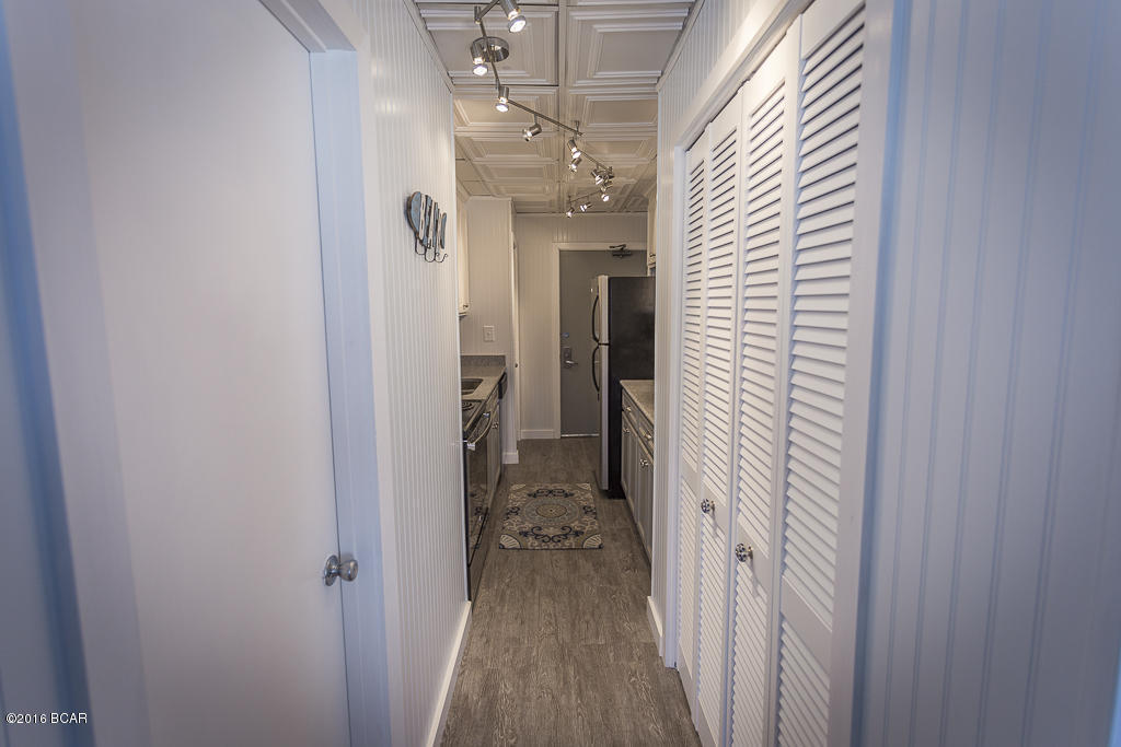 CONTINENTAL CONDO - Residential