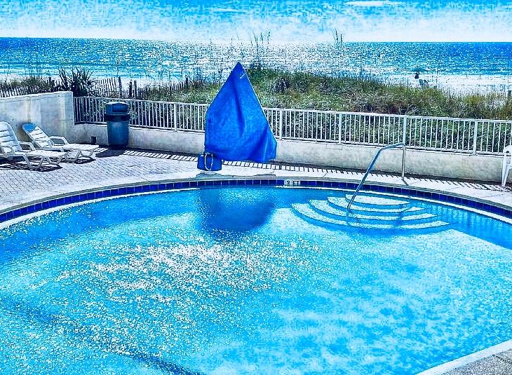 CONTINENTAL CONDO - Residential