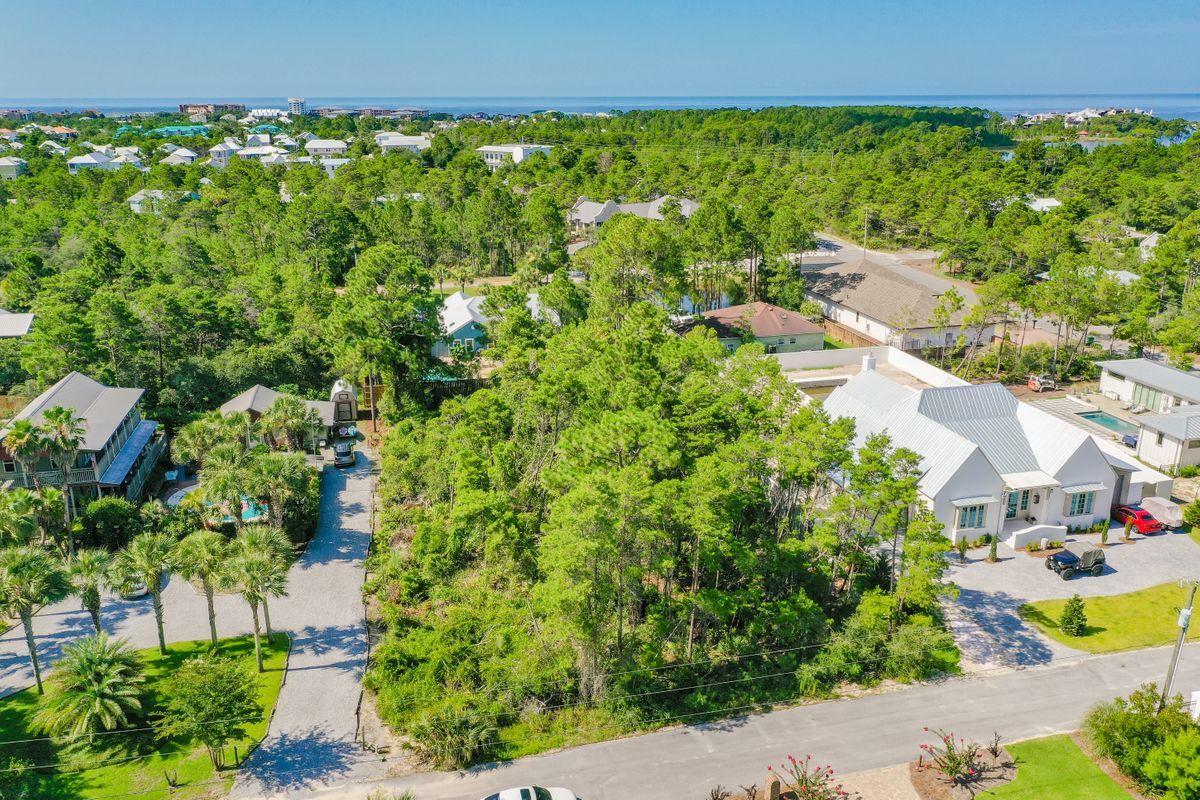 PINES OF BLUE MOUNTAIN - Land