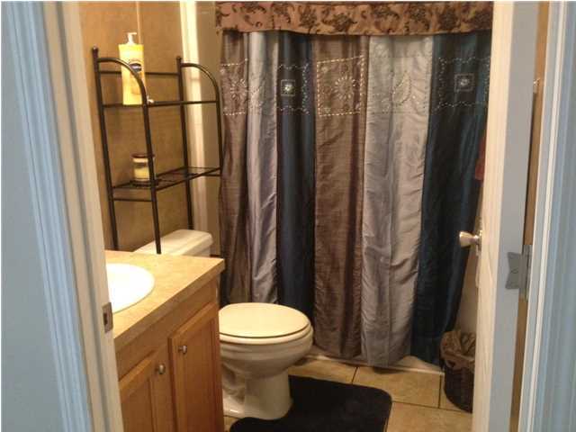 GULF SHORE MANOR - Residential