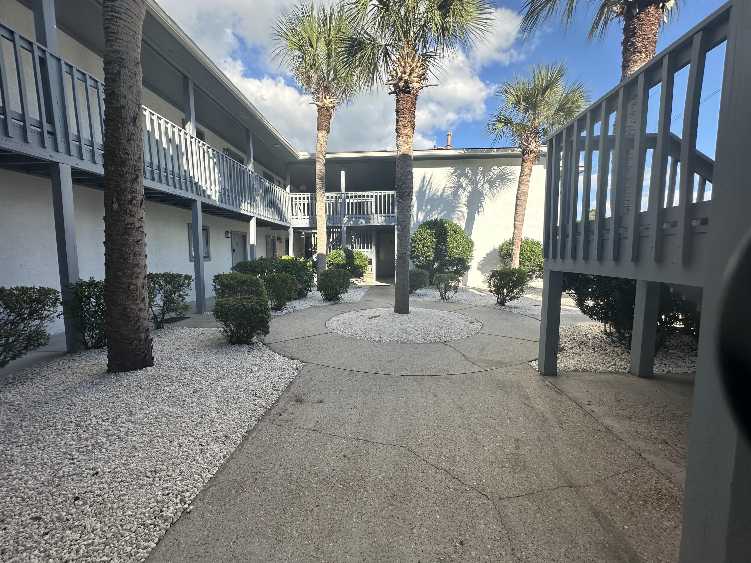 PIRATES COVE INLET CONDO - Residential