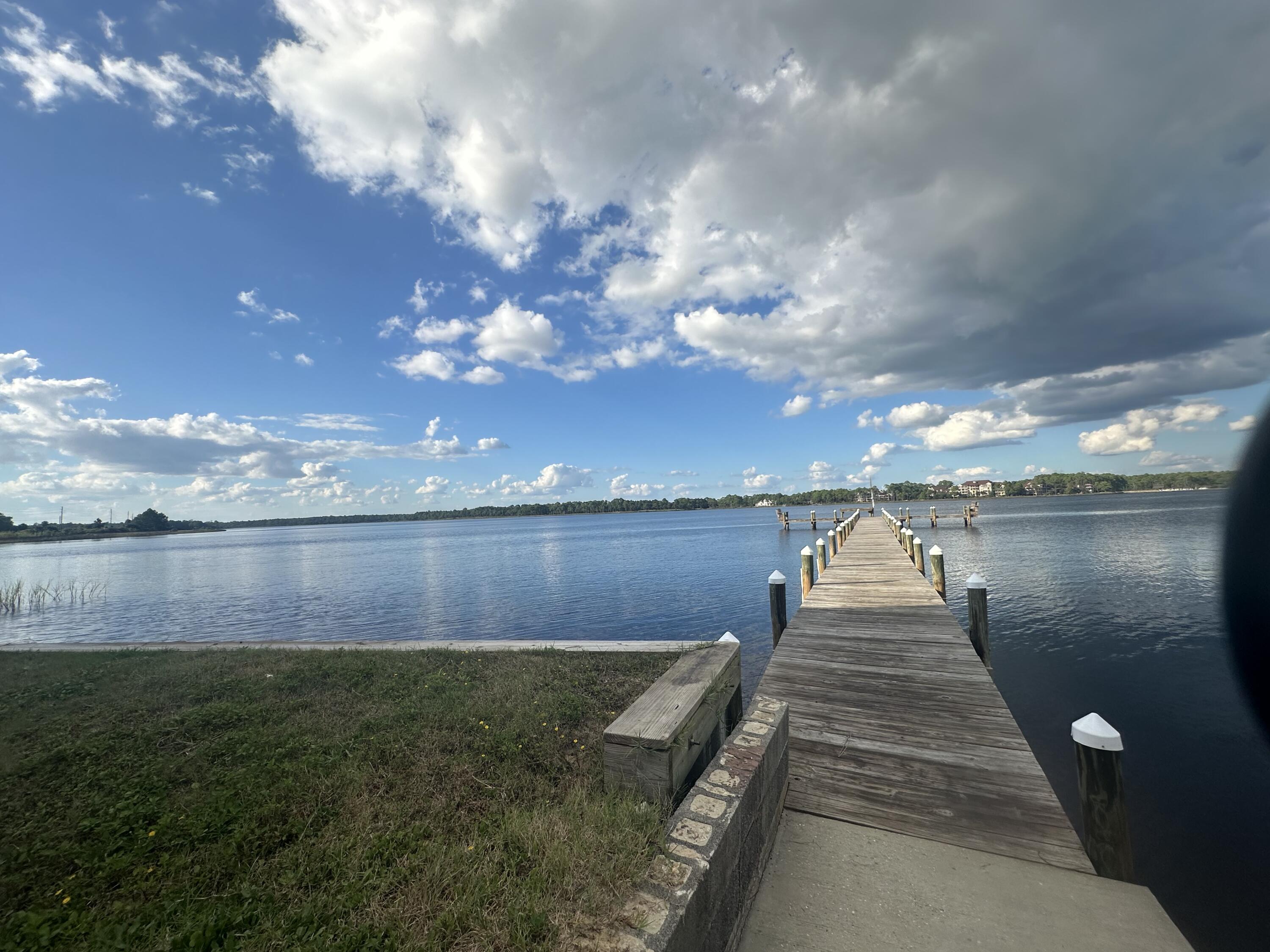 PIRATES COVE INLET CONDO - Residential