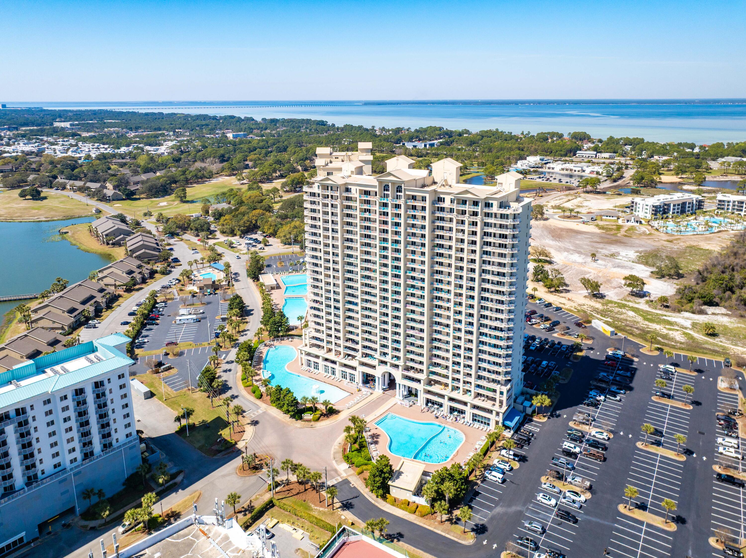 ARIEL DUNES - Residential