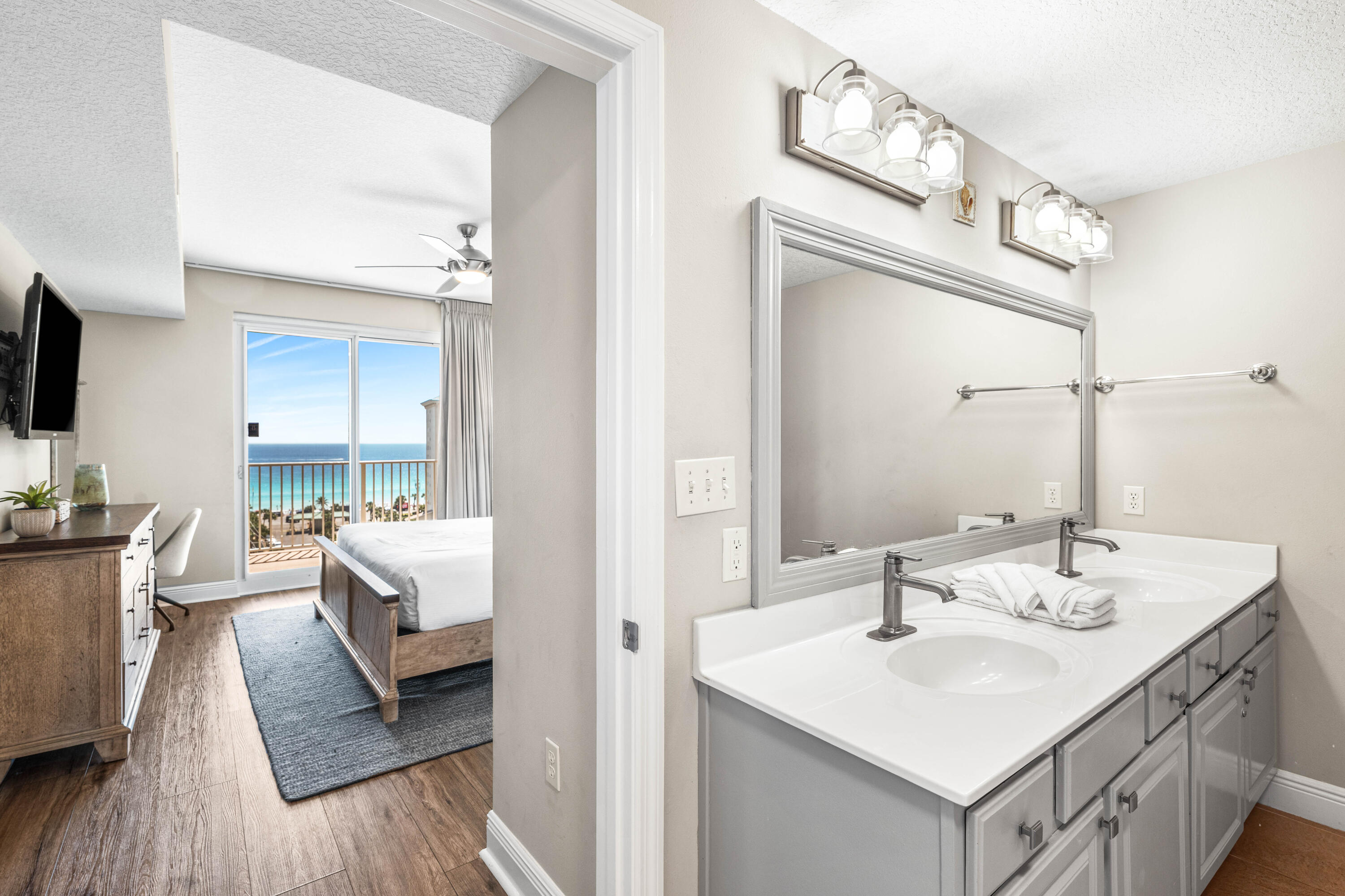 ARIEL DUNES - Residential