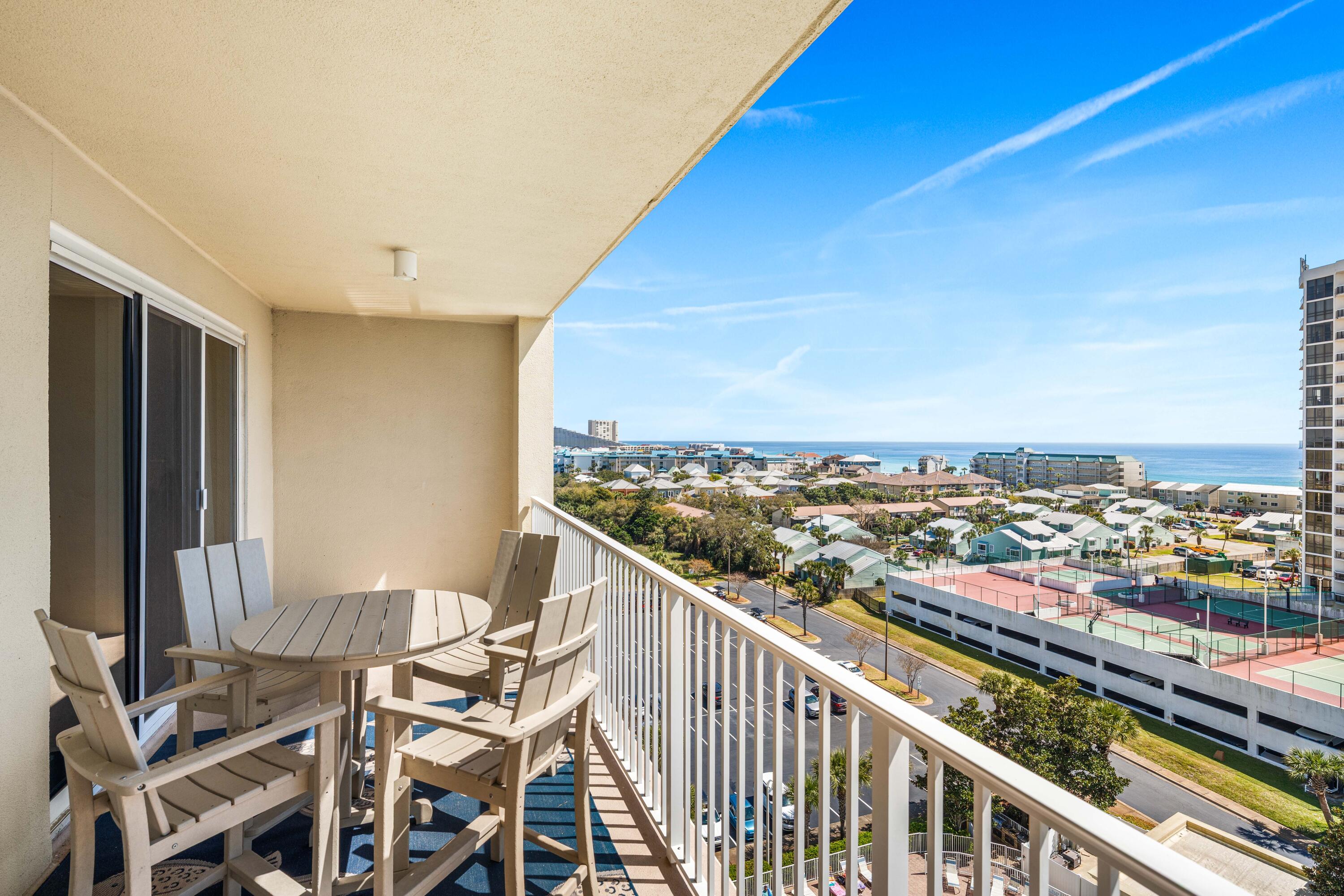 ARIEL DUNES - Residential