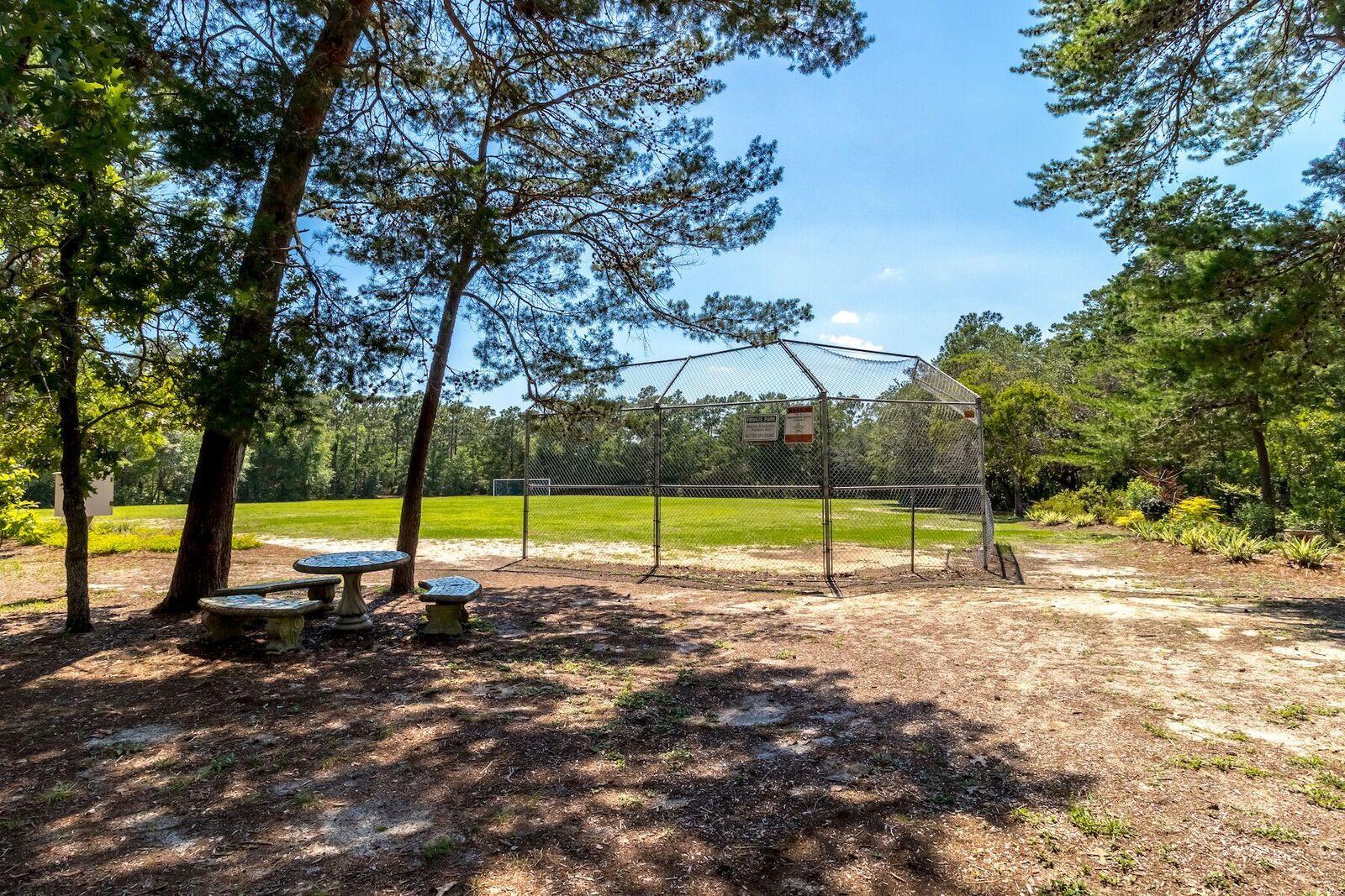 RAINTREE ESTATES - Residential