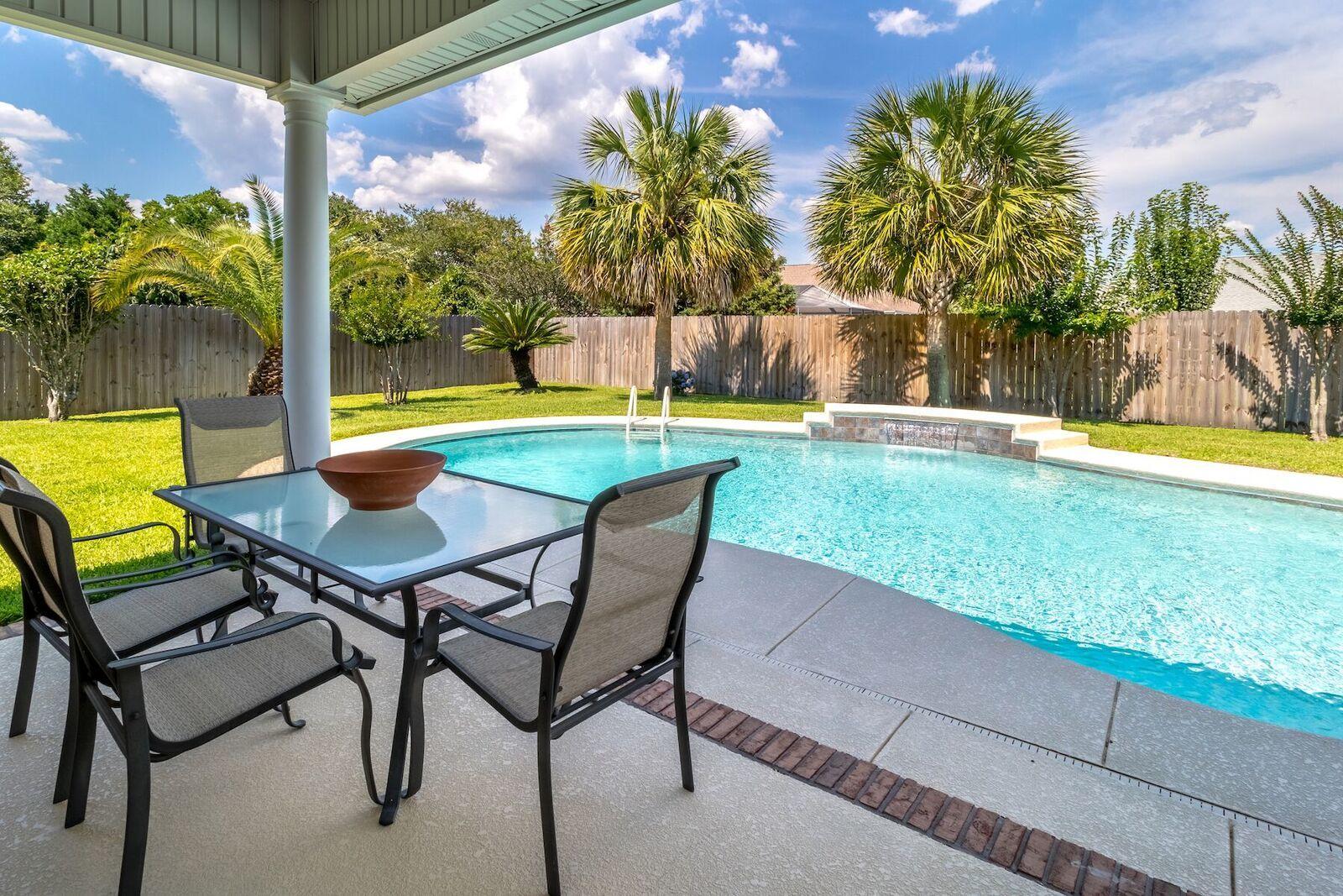 RAINTREE ESTATES - Residential