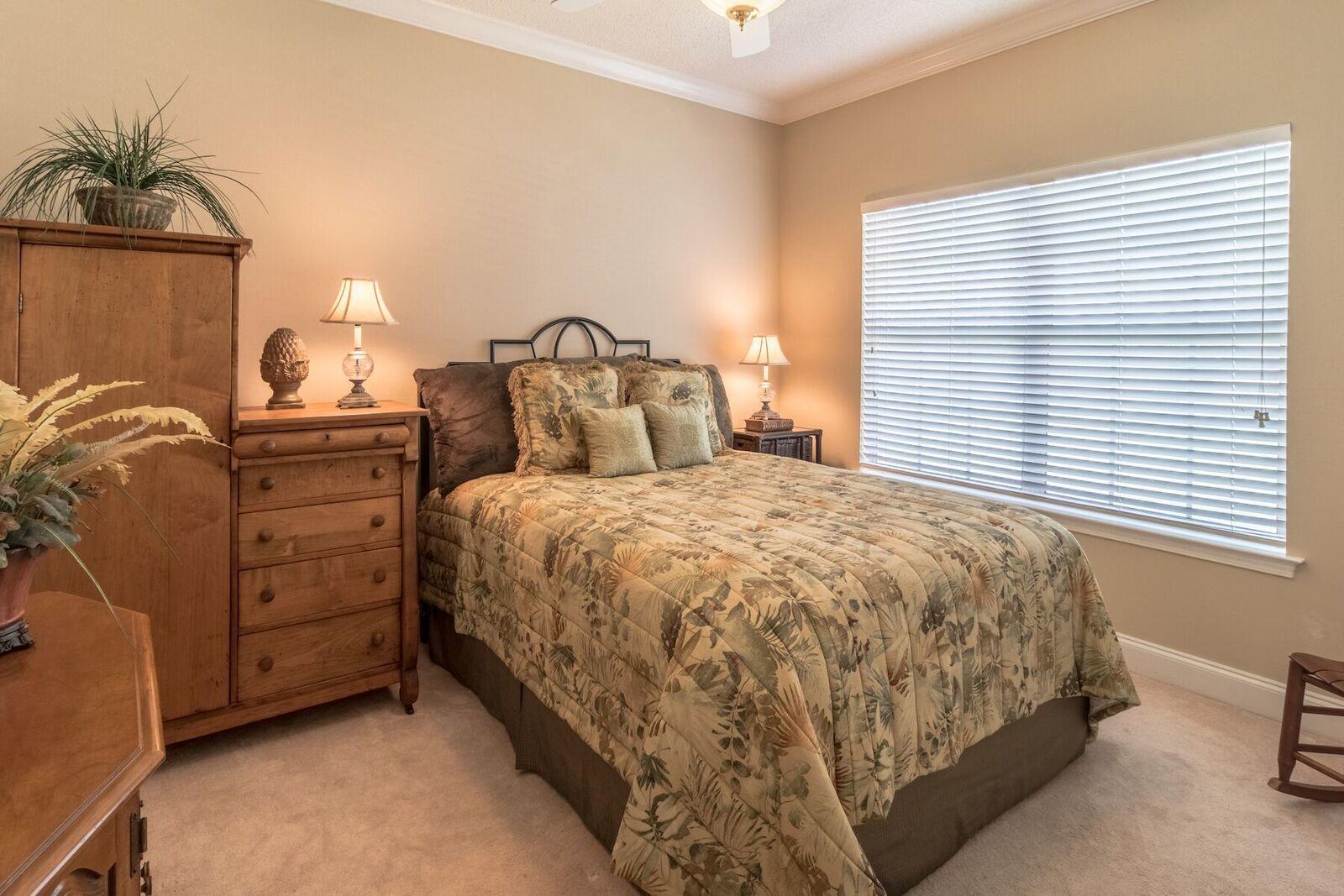 RAINTREE ESTATES - Residential