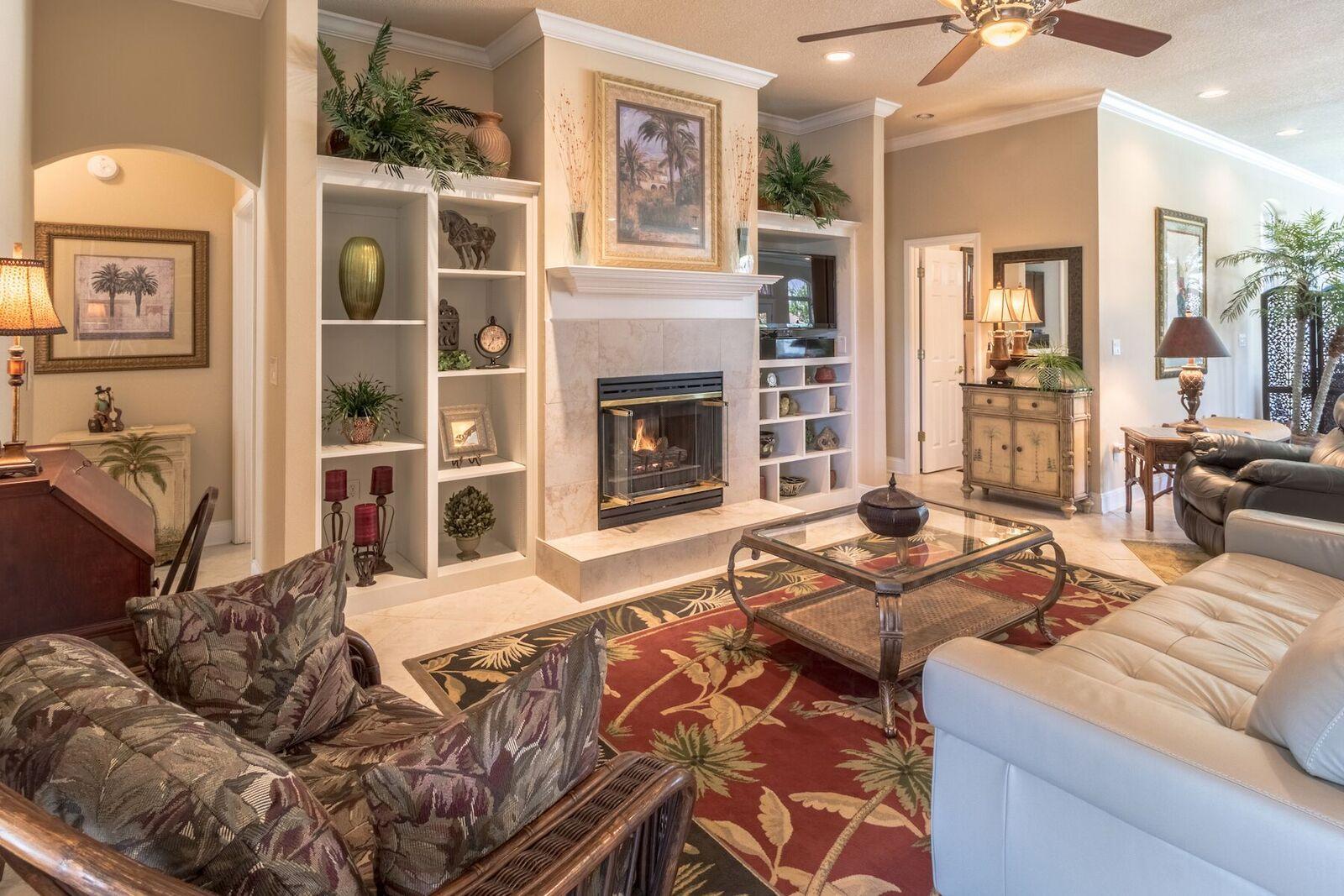 RAINTREE ESTATES - Residential