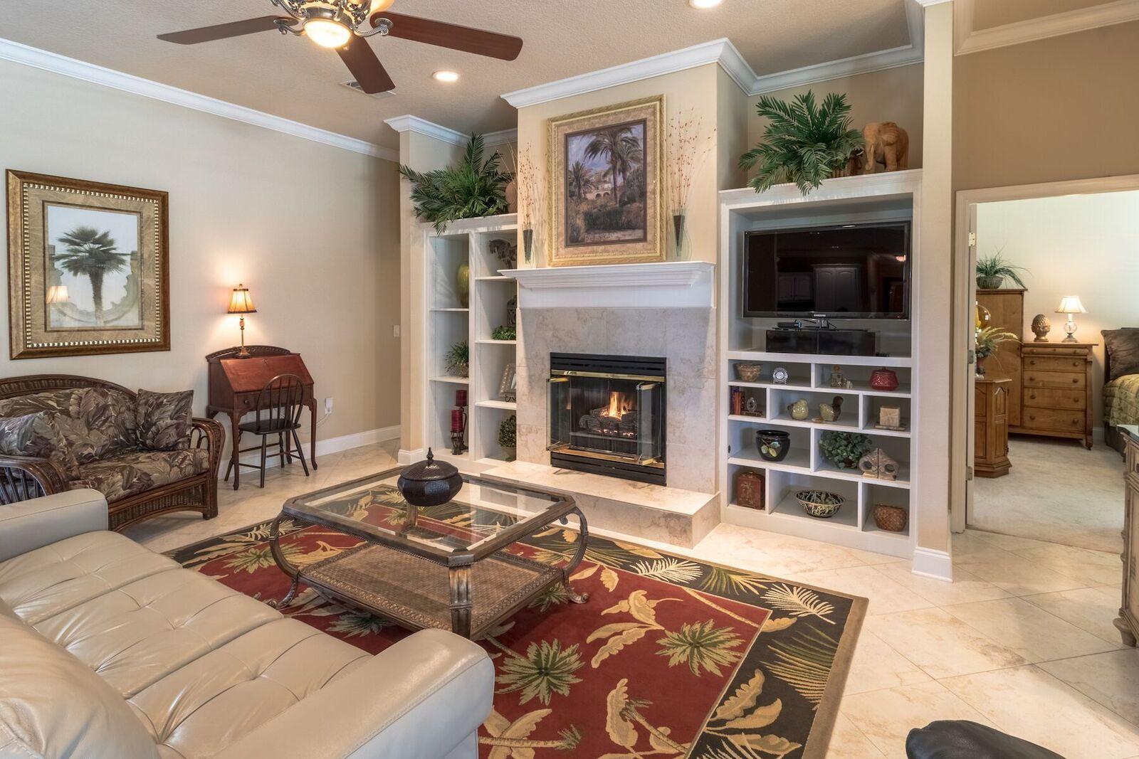 RAINTREE ESTATES - Residential