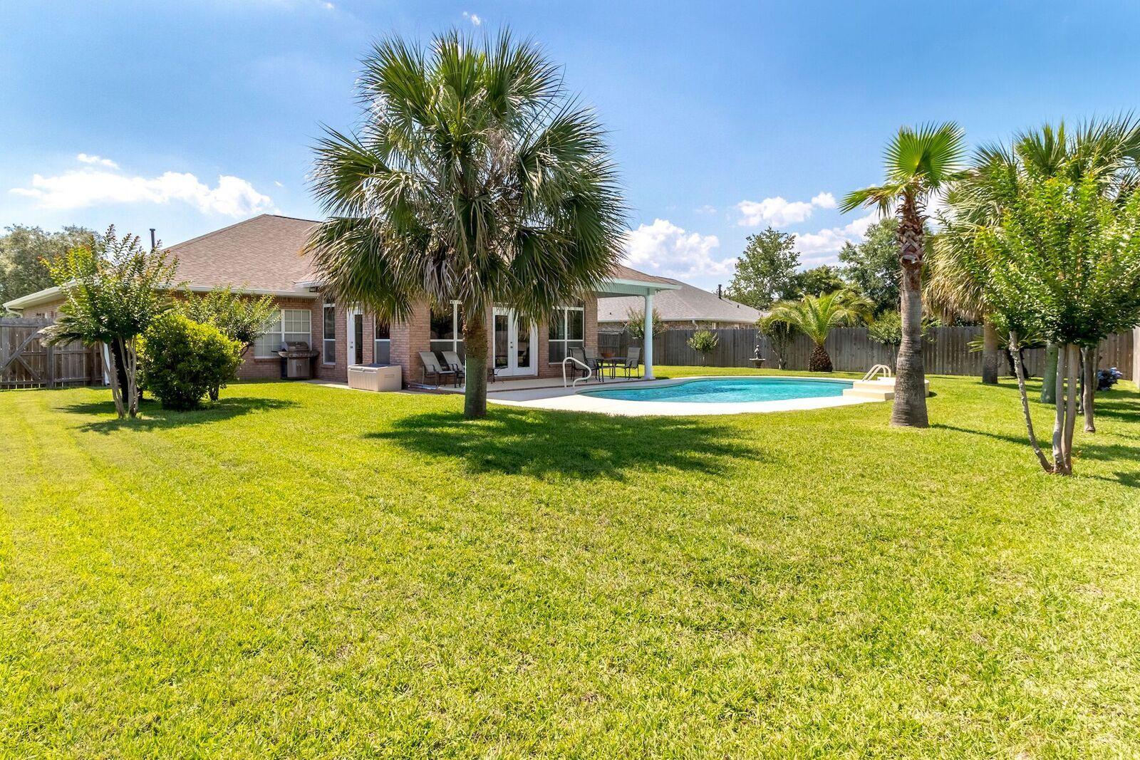 RAINTREE ESTATES - Residential