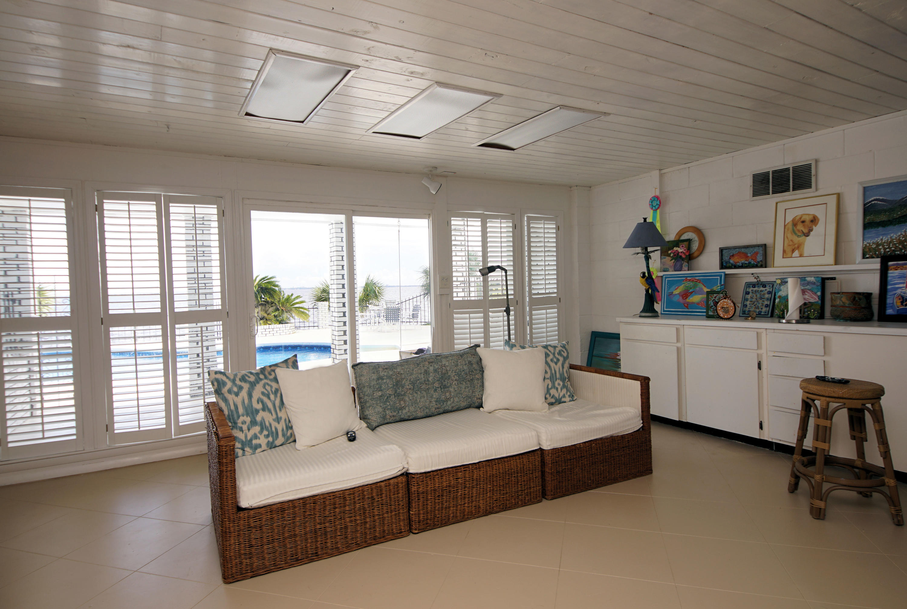 LAKE LORRAINE ESTATES - Residential