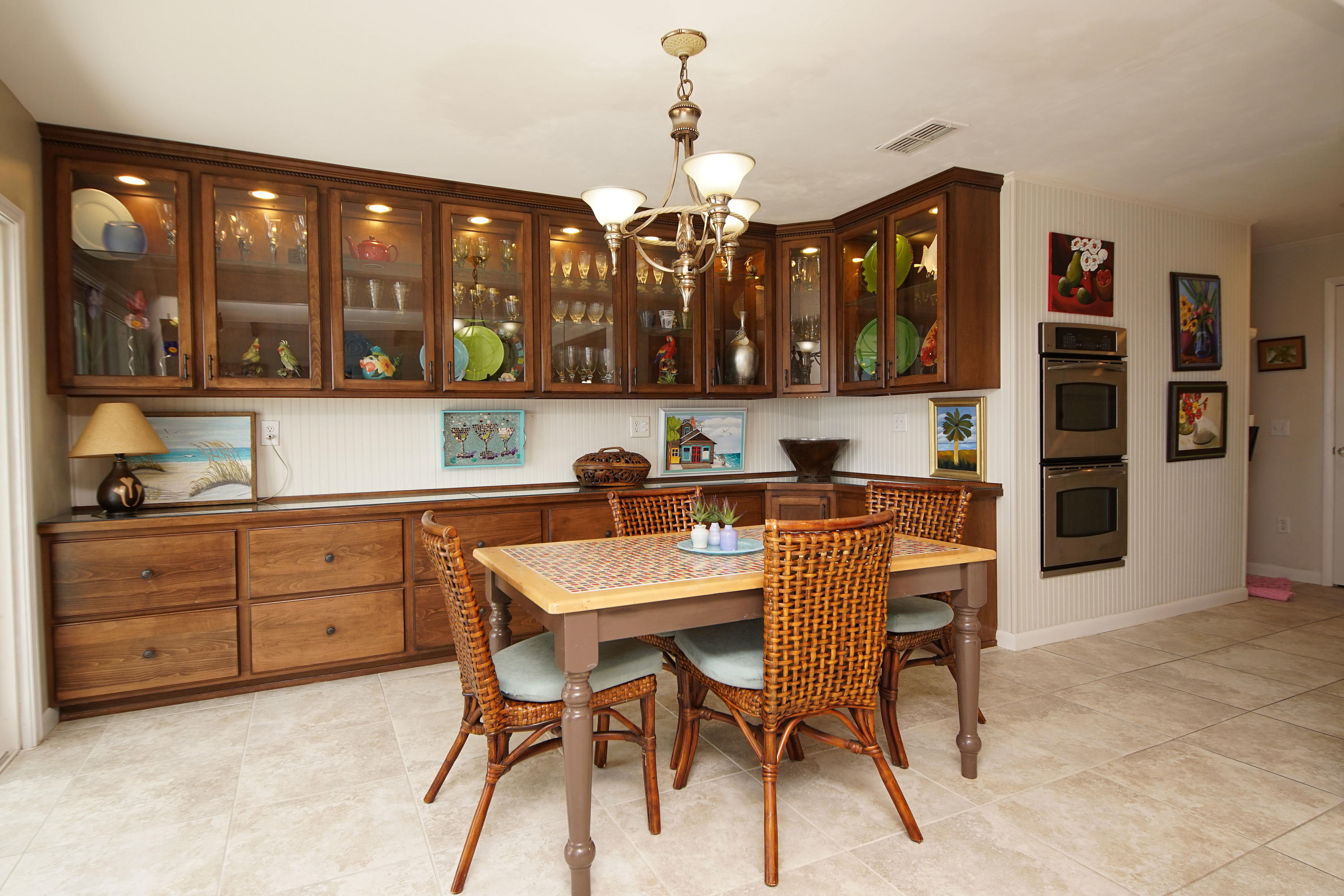 LAKE LORRAINE ESTATES - Residential