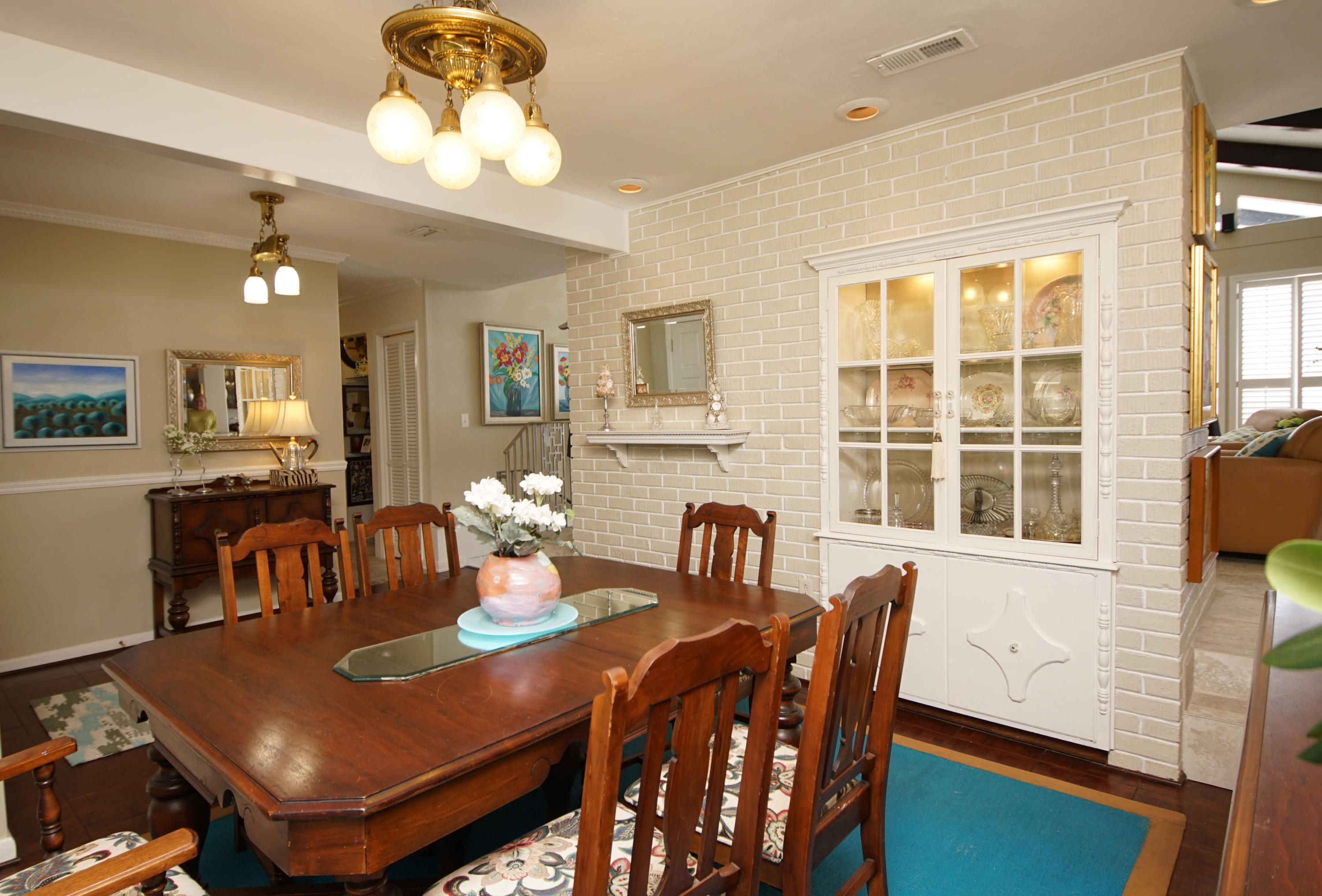 LAKE LORRAINE ESTATES - Residential