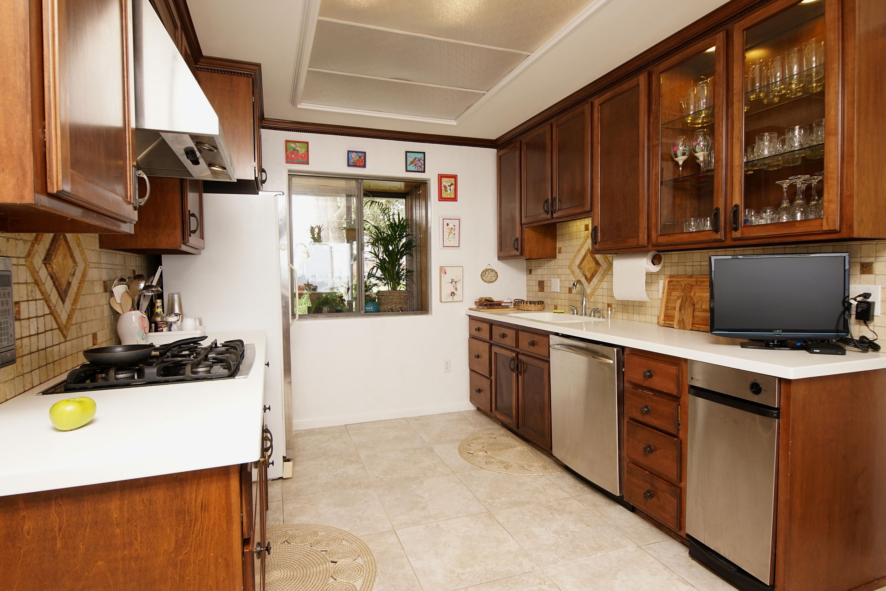 LAKE LORRAINE ESTATES - Residential